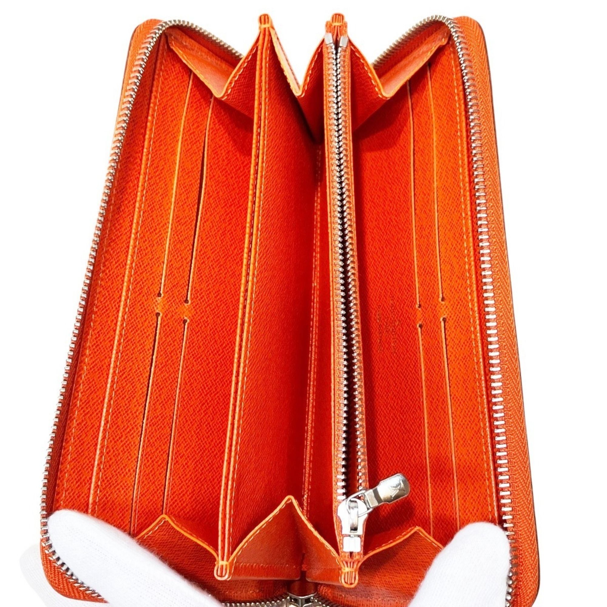 Epi Epi Leather Long Wallet (Bi-Fold) (Pre-Owned) - Louis Vuitton - Modalova