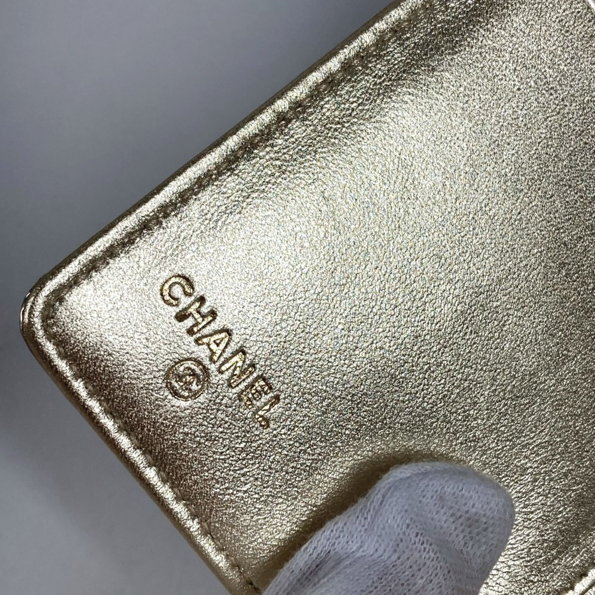 Leather Long Wallet (Bi-Fold) (Pre-Owned) - Chanel - Modalova