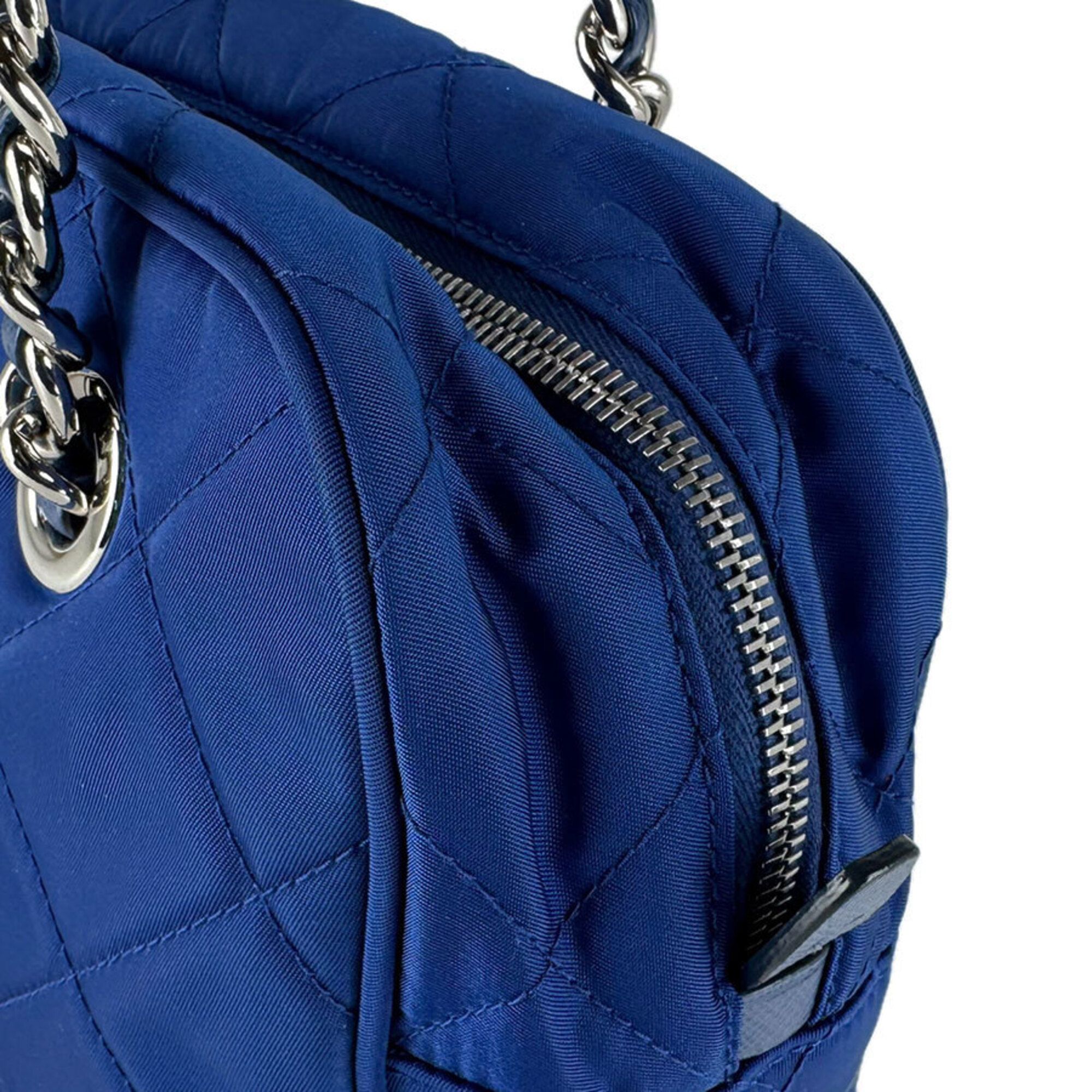 Nylon Shoulder Bag (Pre-Owned) - Prada - Modalova