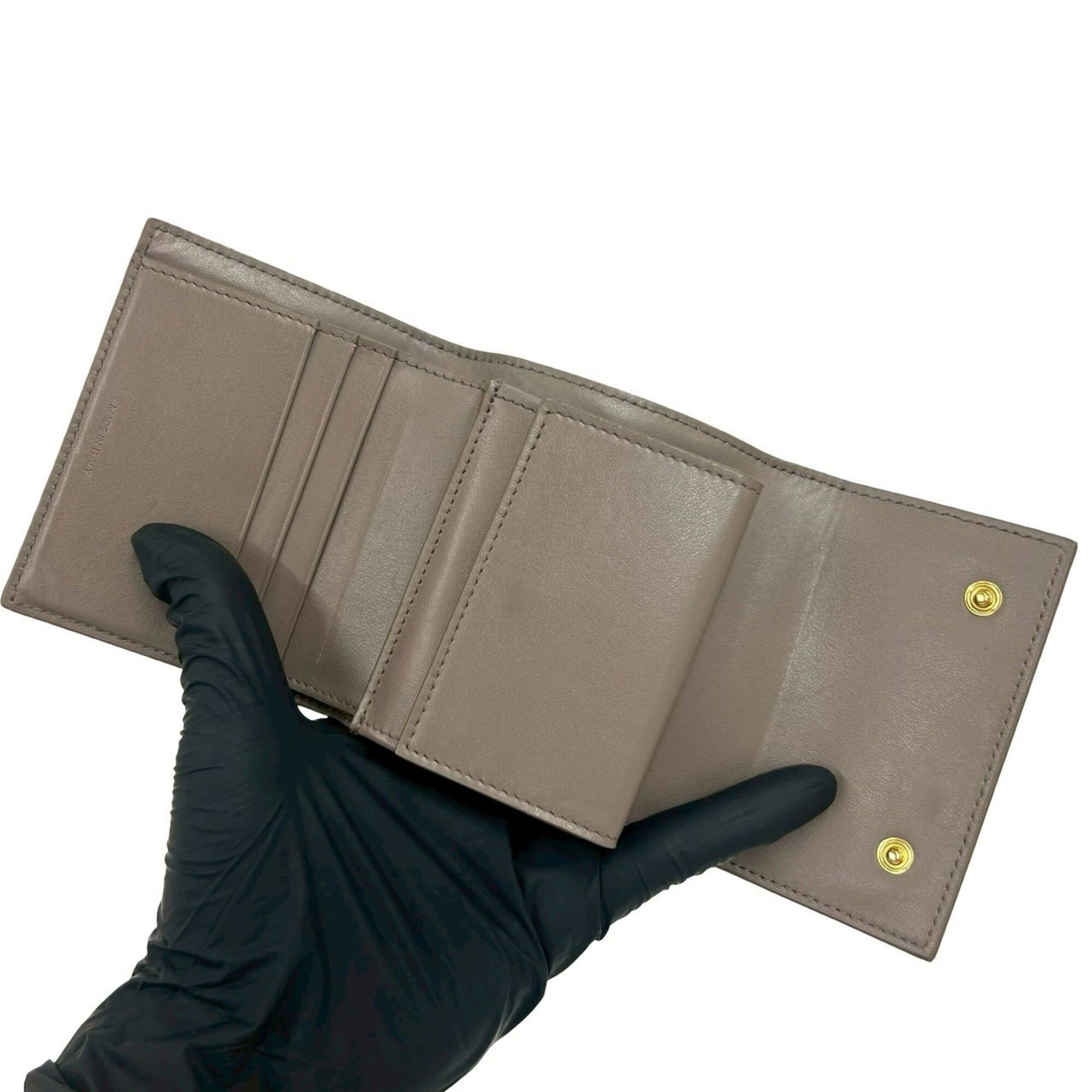Leather Wallet (Tri-Fold) (Pre-Owned) - Celine - Modalova