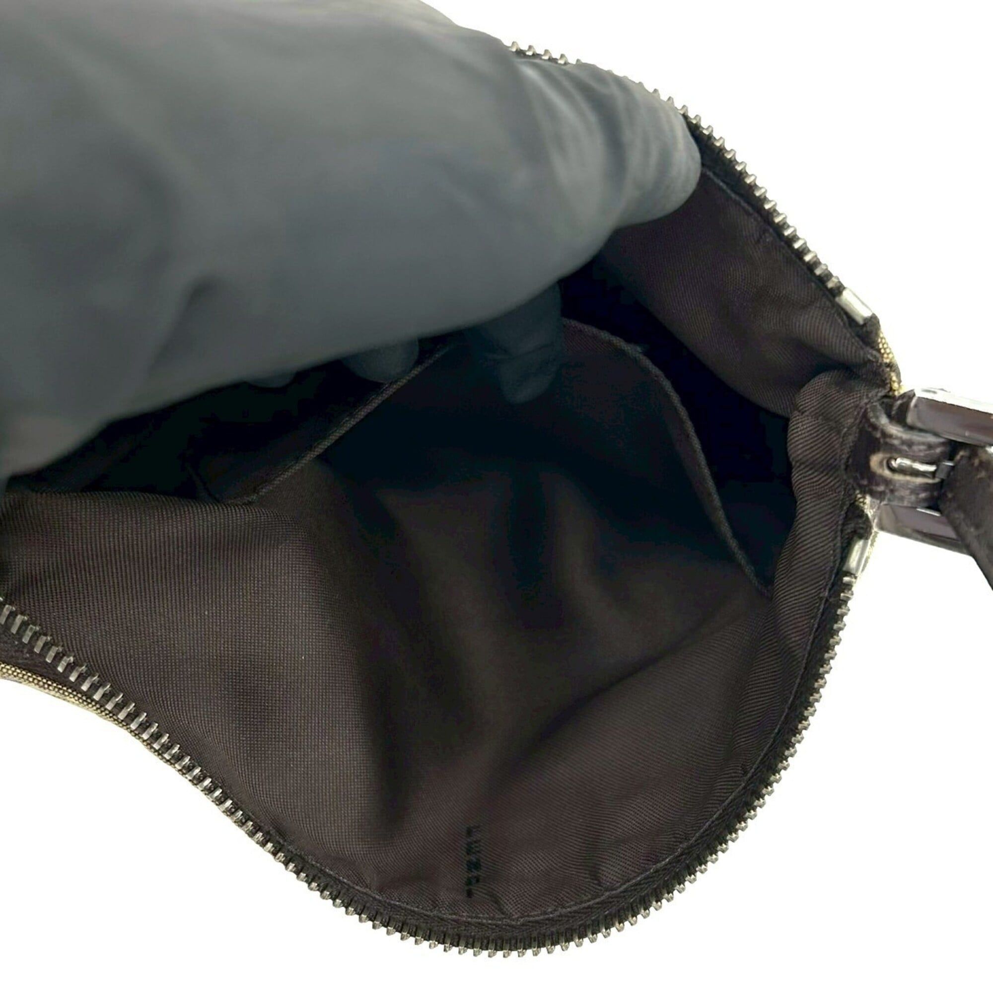 Canvas Leather Pochette Shoulder Bag (Pre-Owned) - Fendi - Modalova