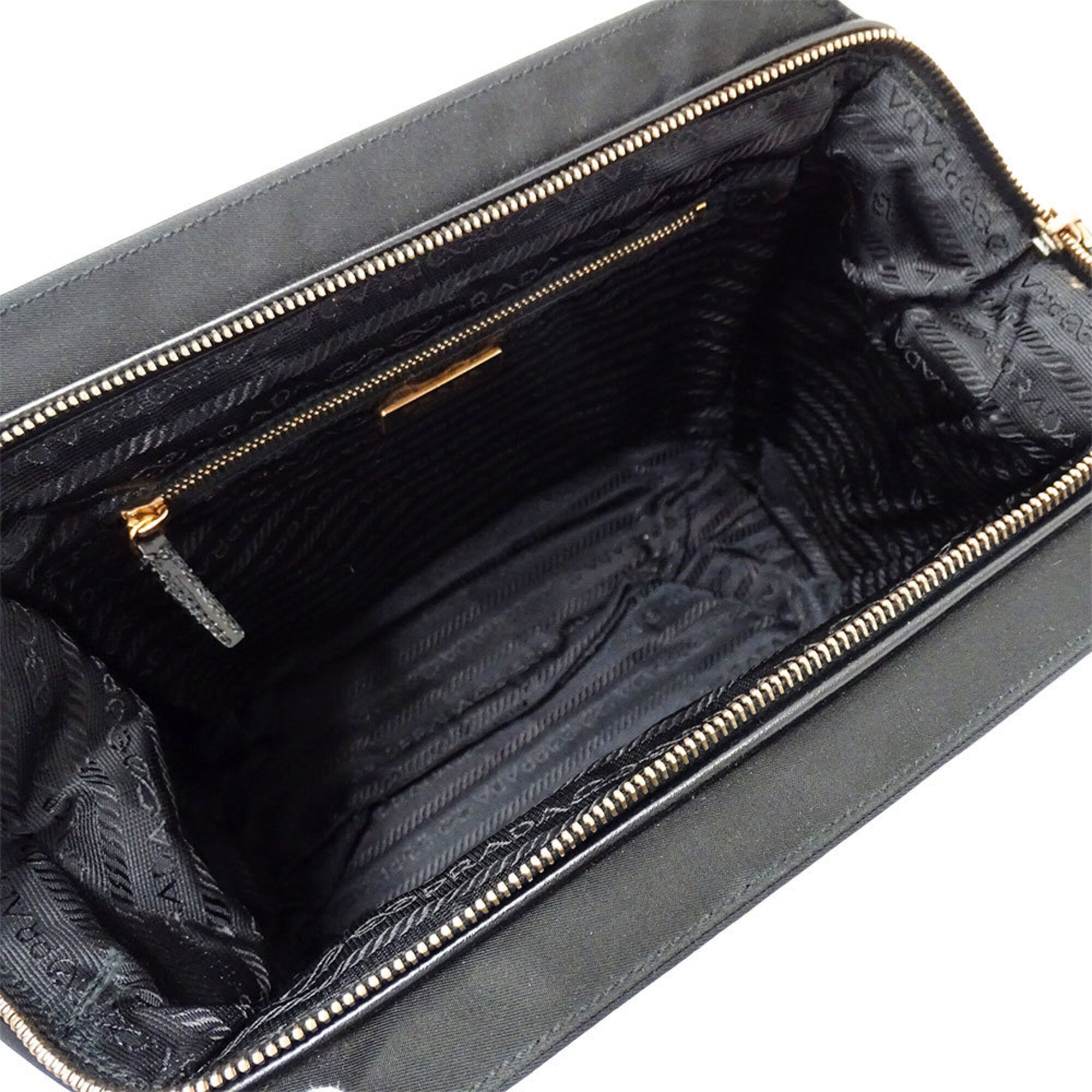 Nylon Handbag (Pre-Owned) - Prada - Modalova