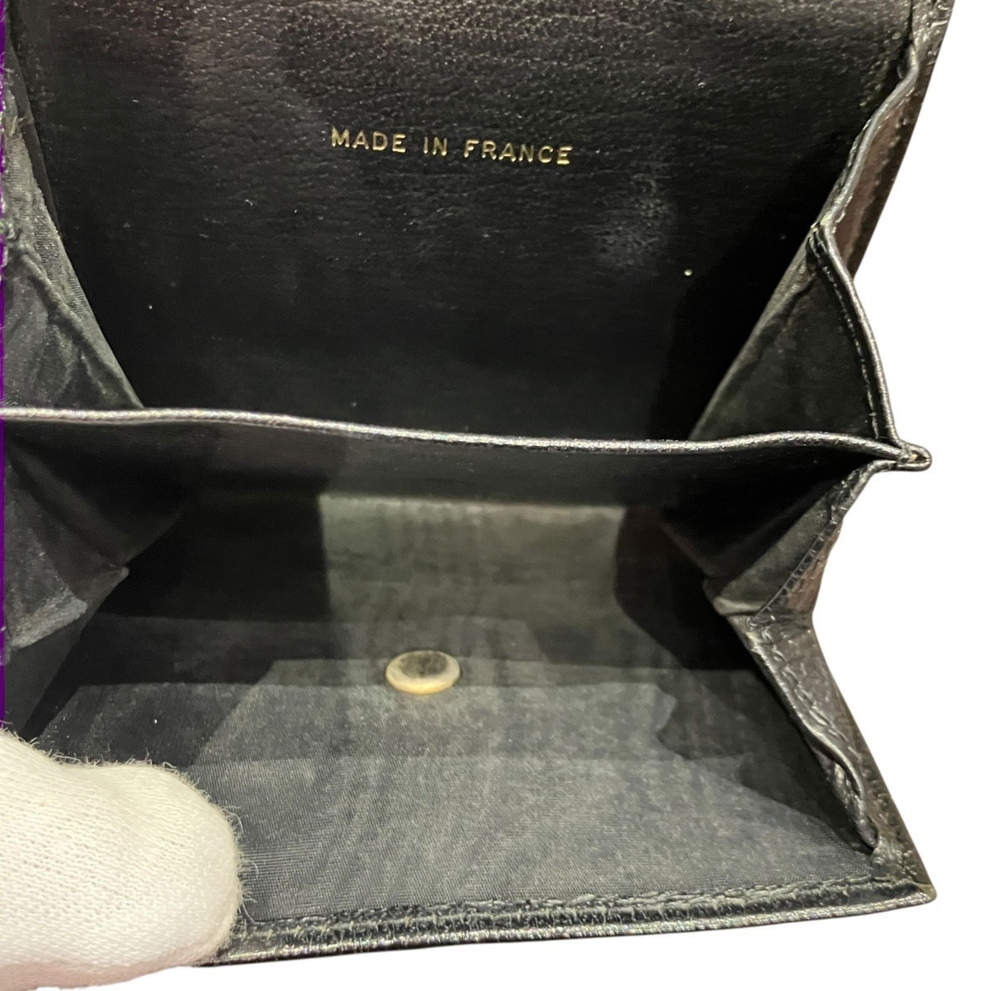 Leather Wallet (Tri-Fold) (Pre-Owned) - Chanel - Modalova