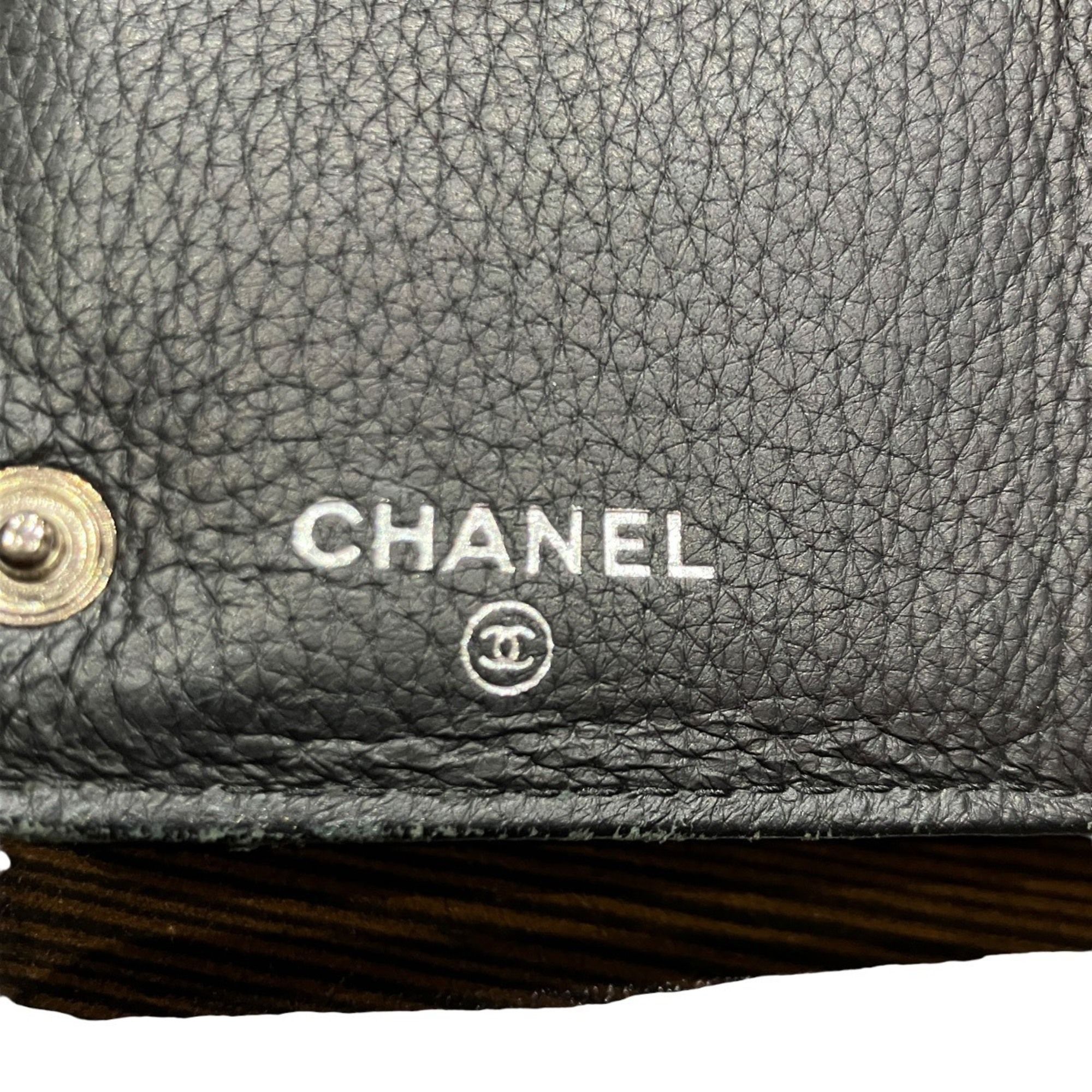 Leather Long Wallet (Bi-Fold) (Pre-Owned) - Chanel - Modalova