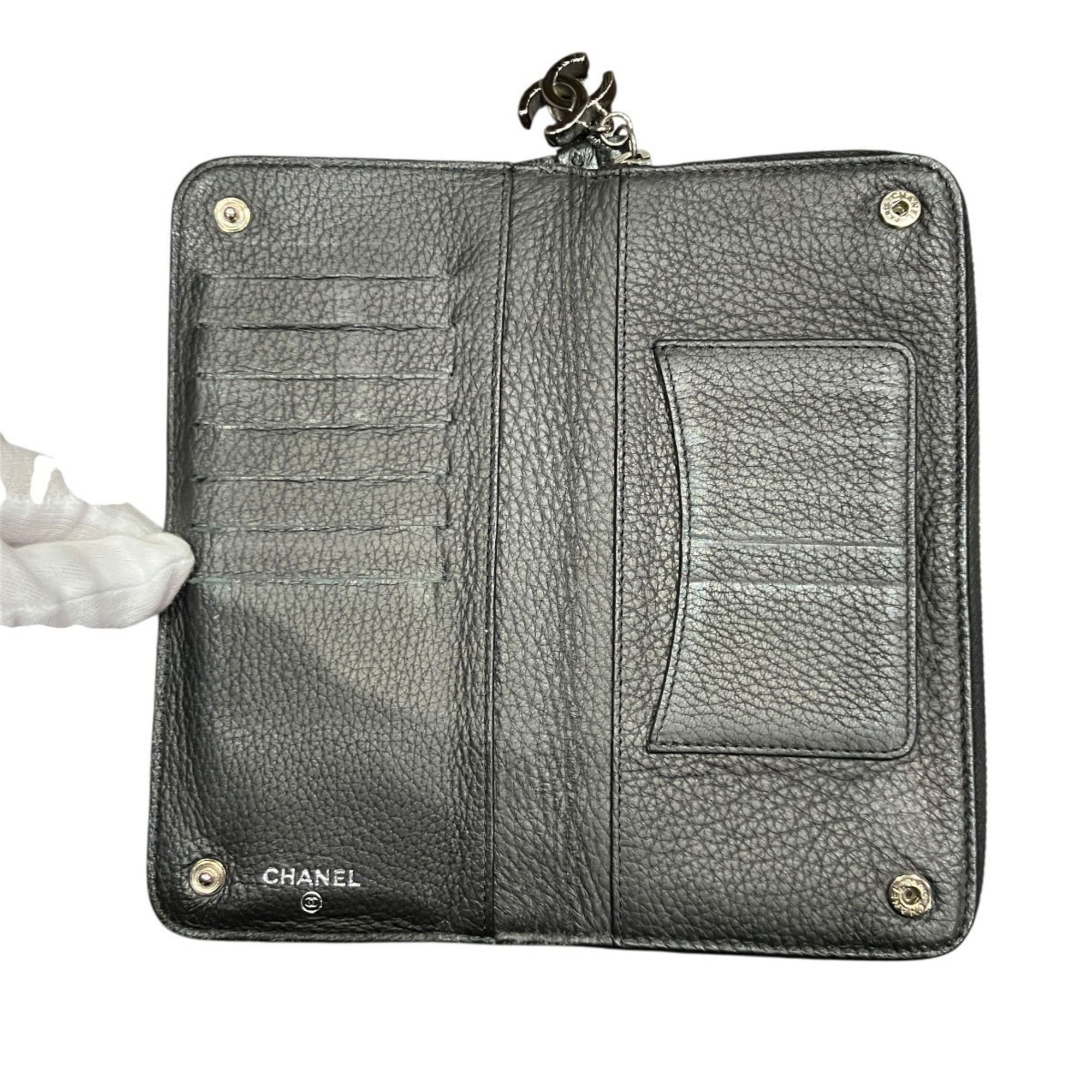 Leather Long Wallet (Bi-Fold) (Pre-Owned) - Chanel - Modalova