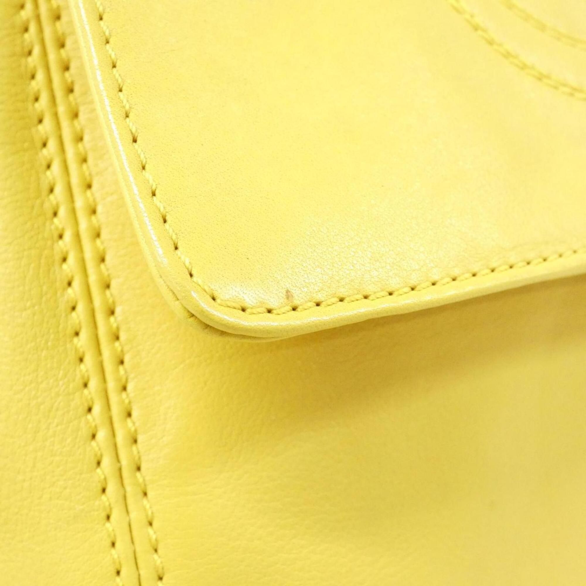 Leather Shoulder Bag (Pre-Owned) - Chanel - Modalova