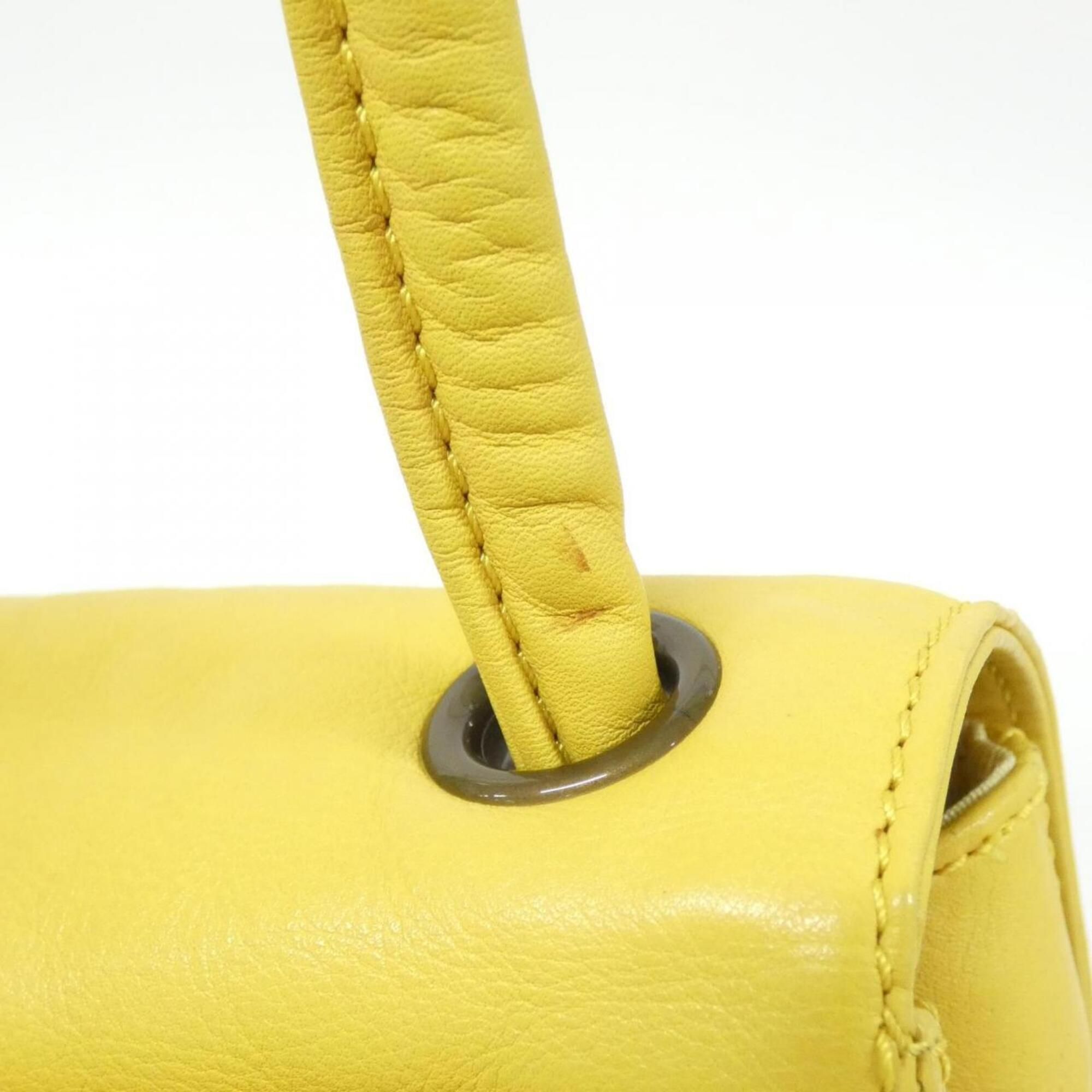 Leather Shoulder Bag (Pre-Owned) - Chanel - Modalova