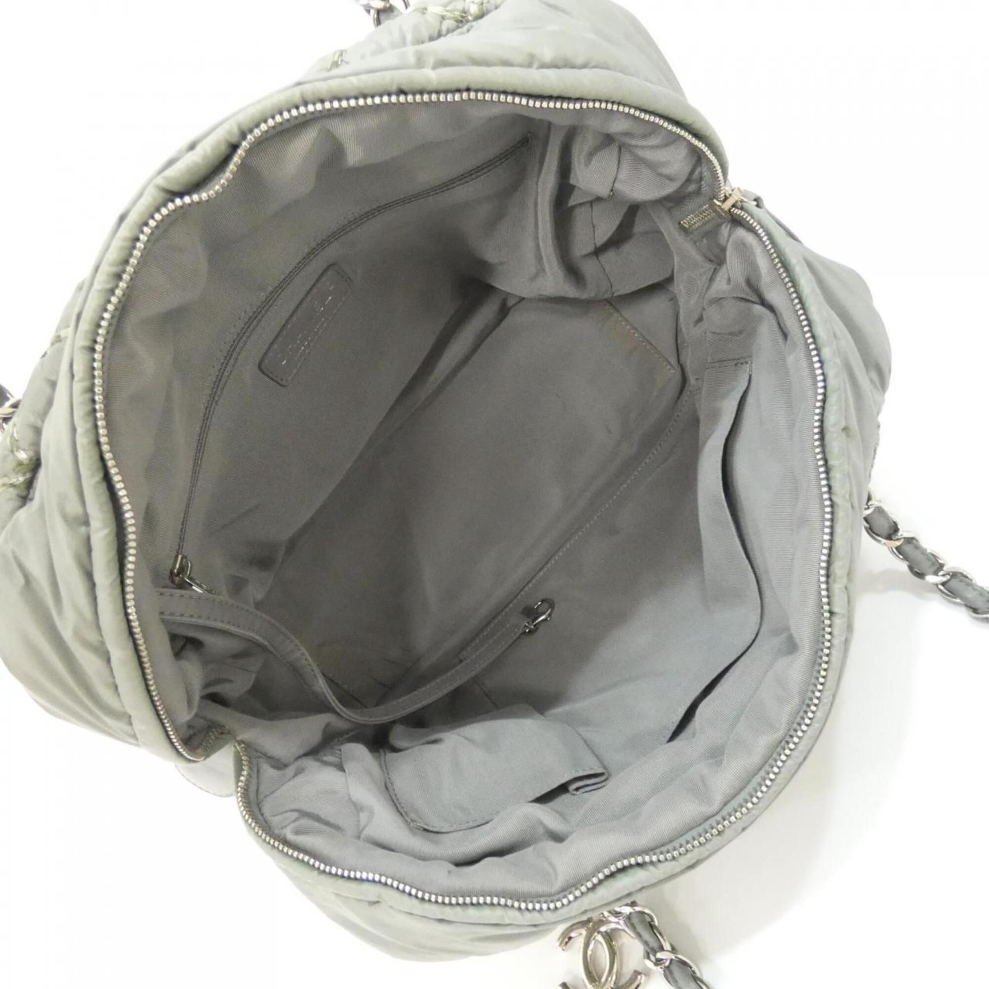 Nylon Shoulder Bag (Pre-Owned) - Chanel - Modalova