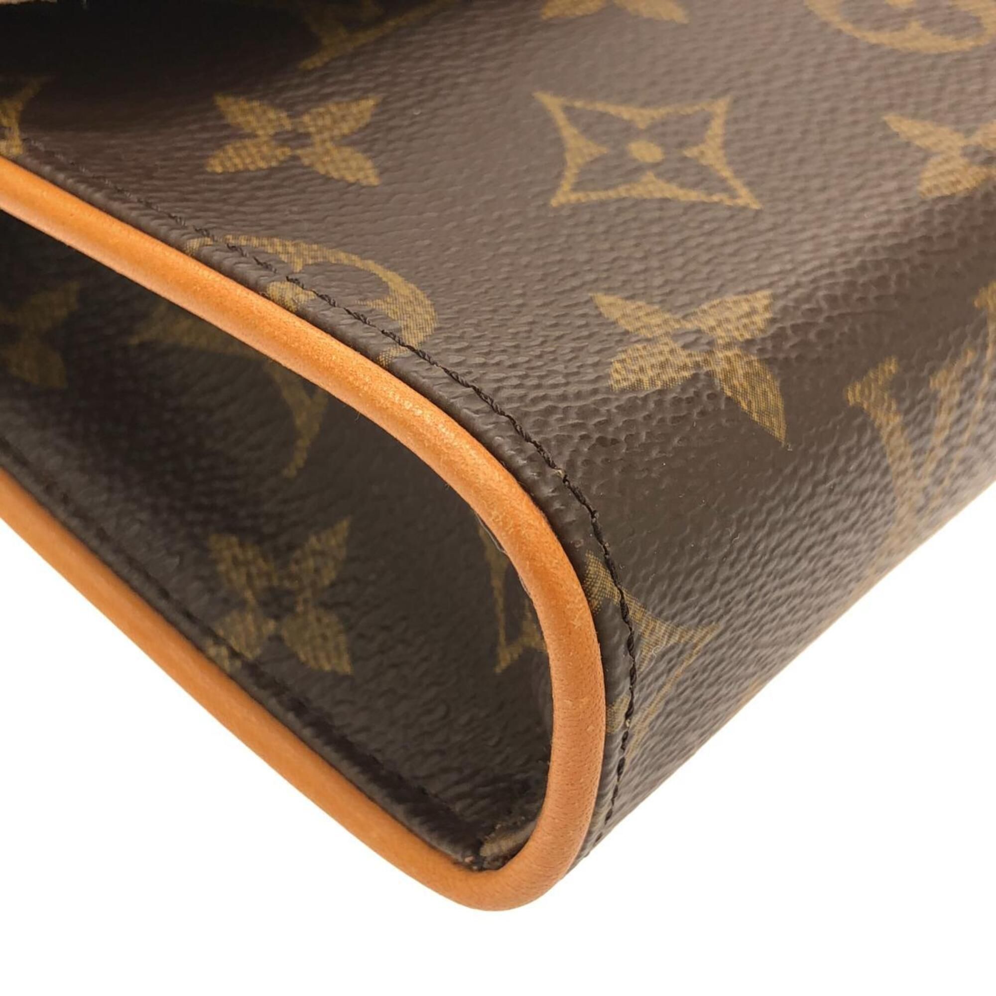 Coated Canvas Fanny Pack (Pre-Owned) - Louis Vuitton - Modalova