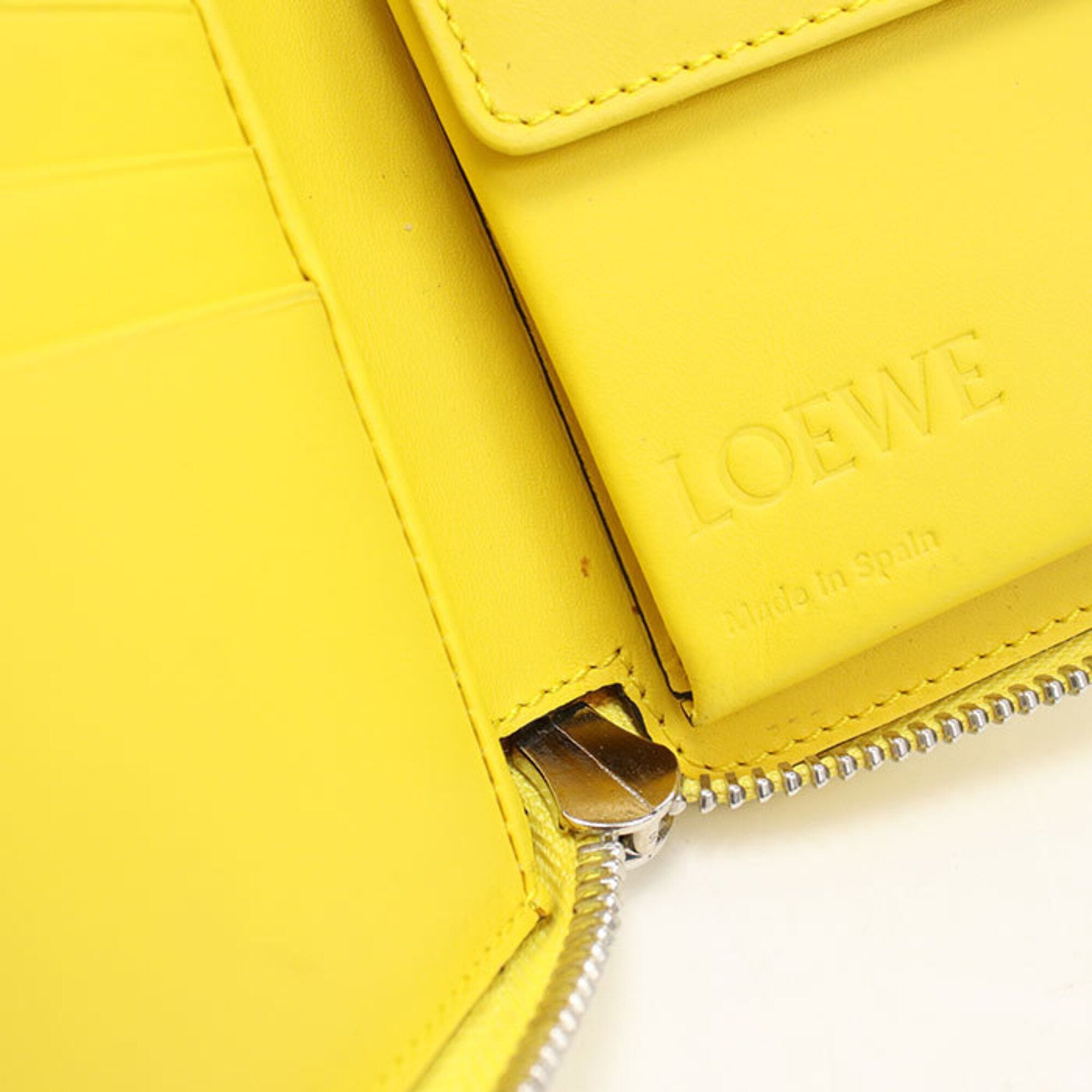 Leather Wallet (Bi-Fold) (Pre-Owned) - Loewe - Modalova