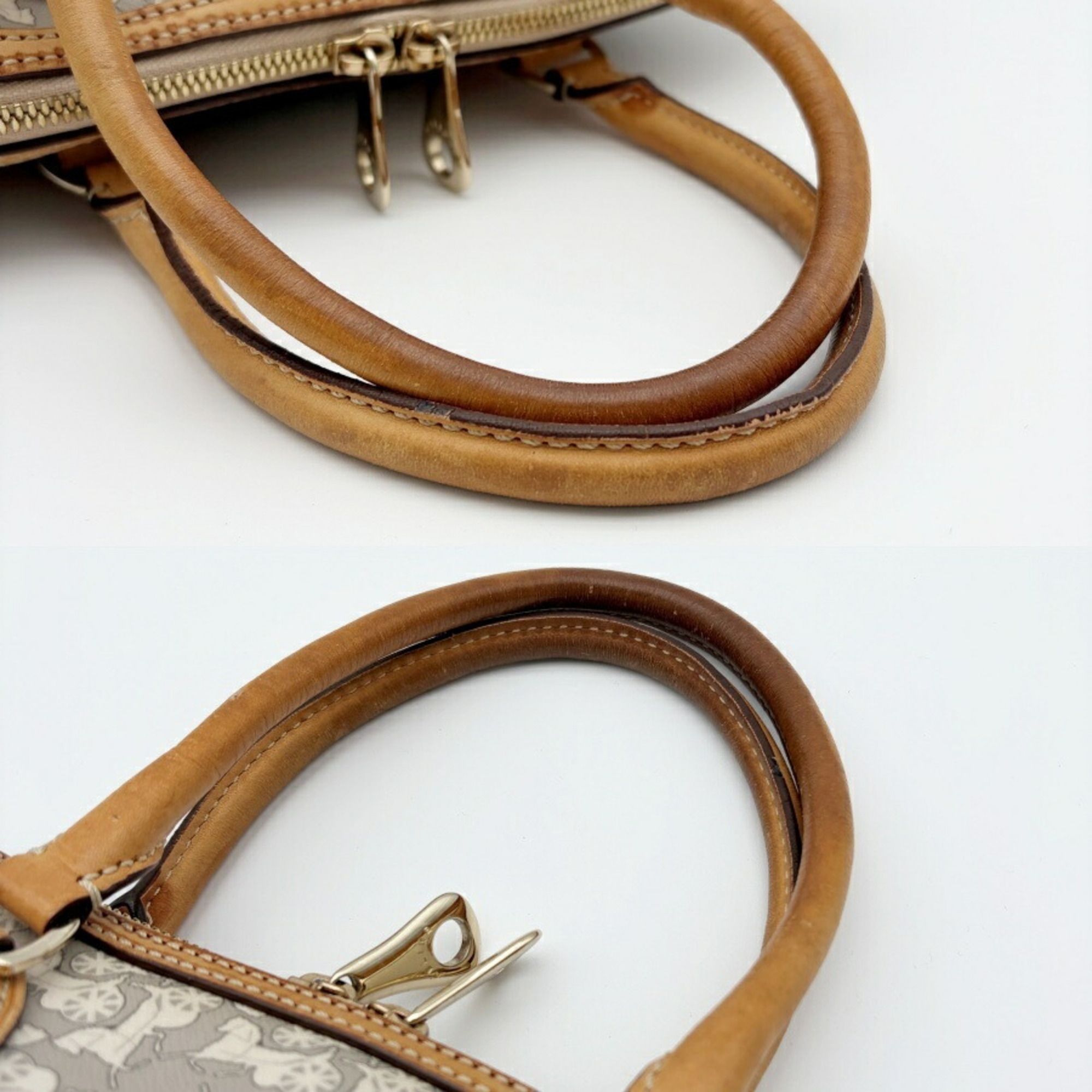 Pvc Leather Boston Bag Handbag (Pre-Owned) - Celine - Modalova