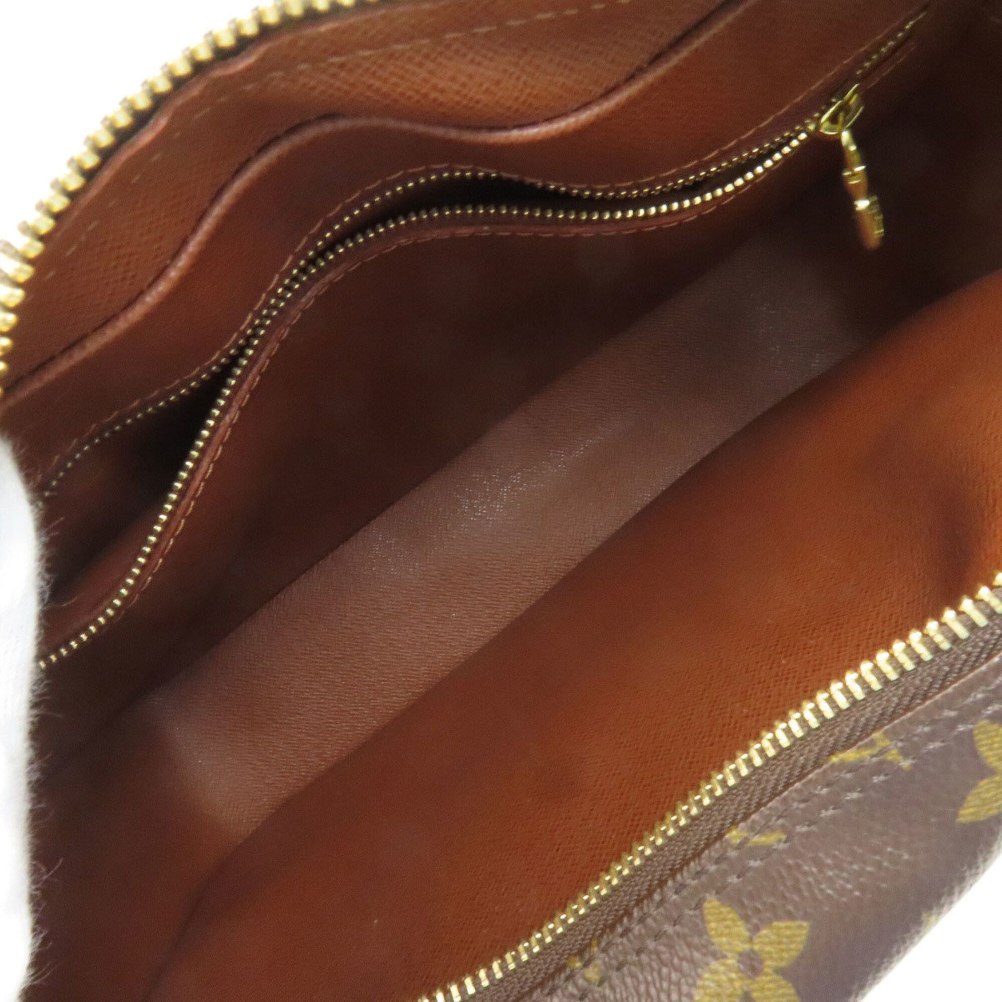 Canvas Shoulder Bag (Pre-Owned) - Louis Vuitton - Modalova