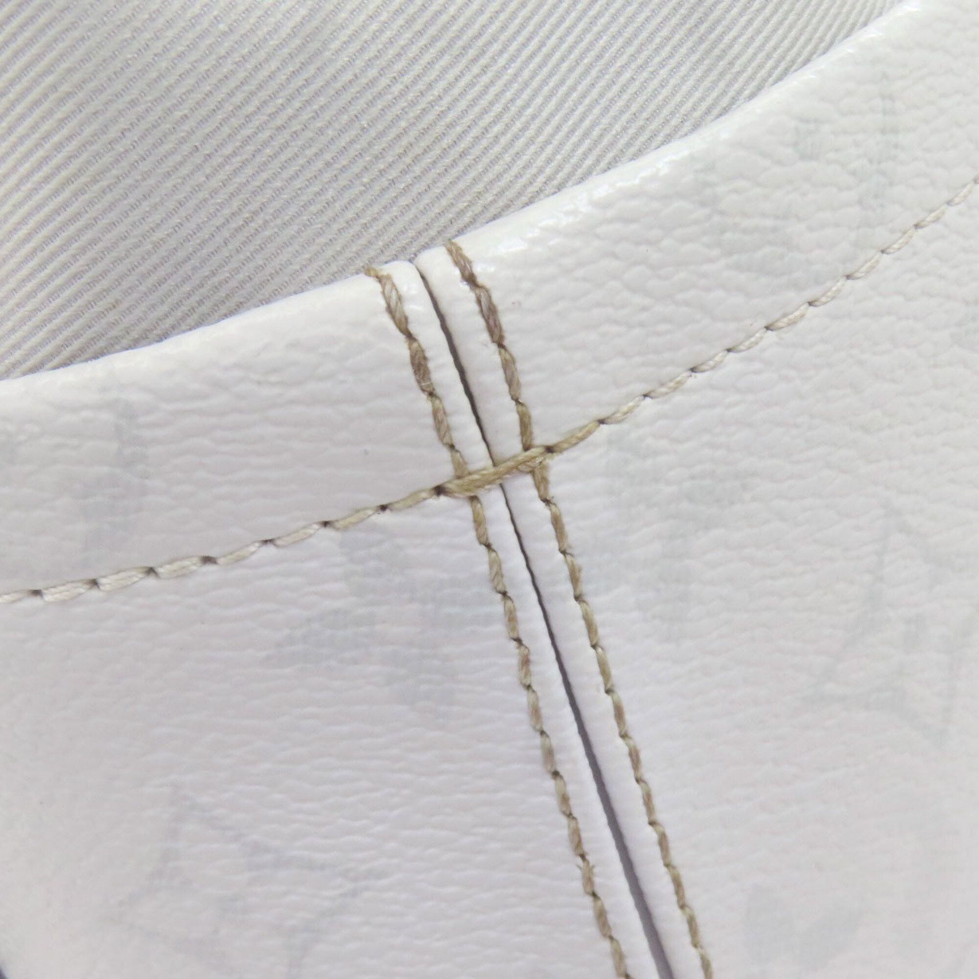 Canvas Shoulder Bag (Pre-Owned) - Louis Vuitton - Modalova