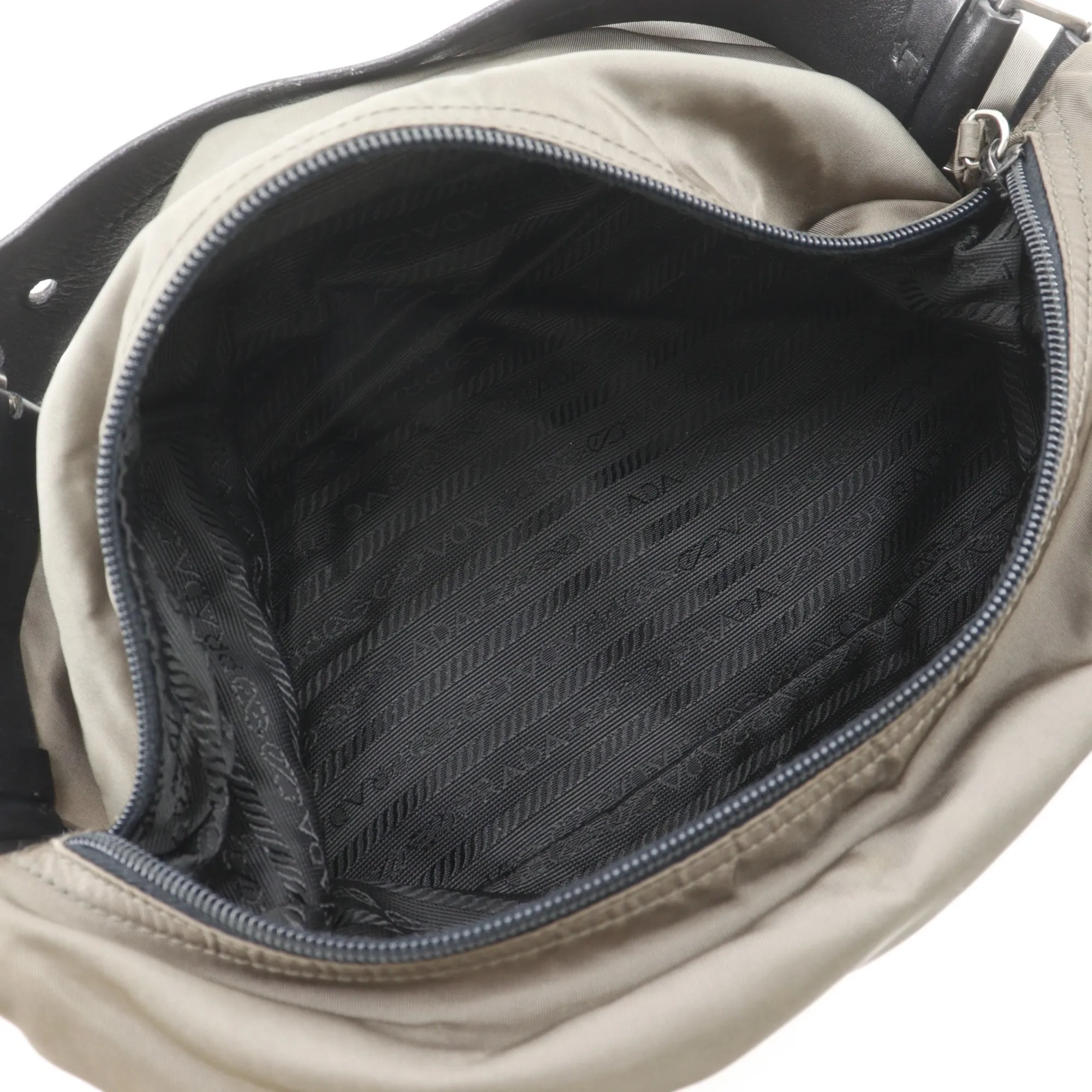 Nylon Shoulder Bag (Pre-Owned) - Prada - Modalova