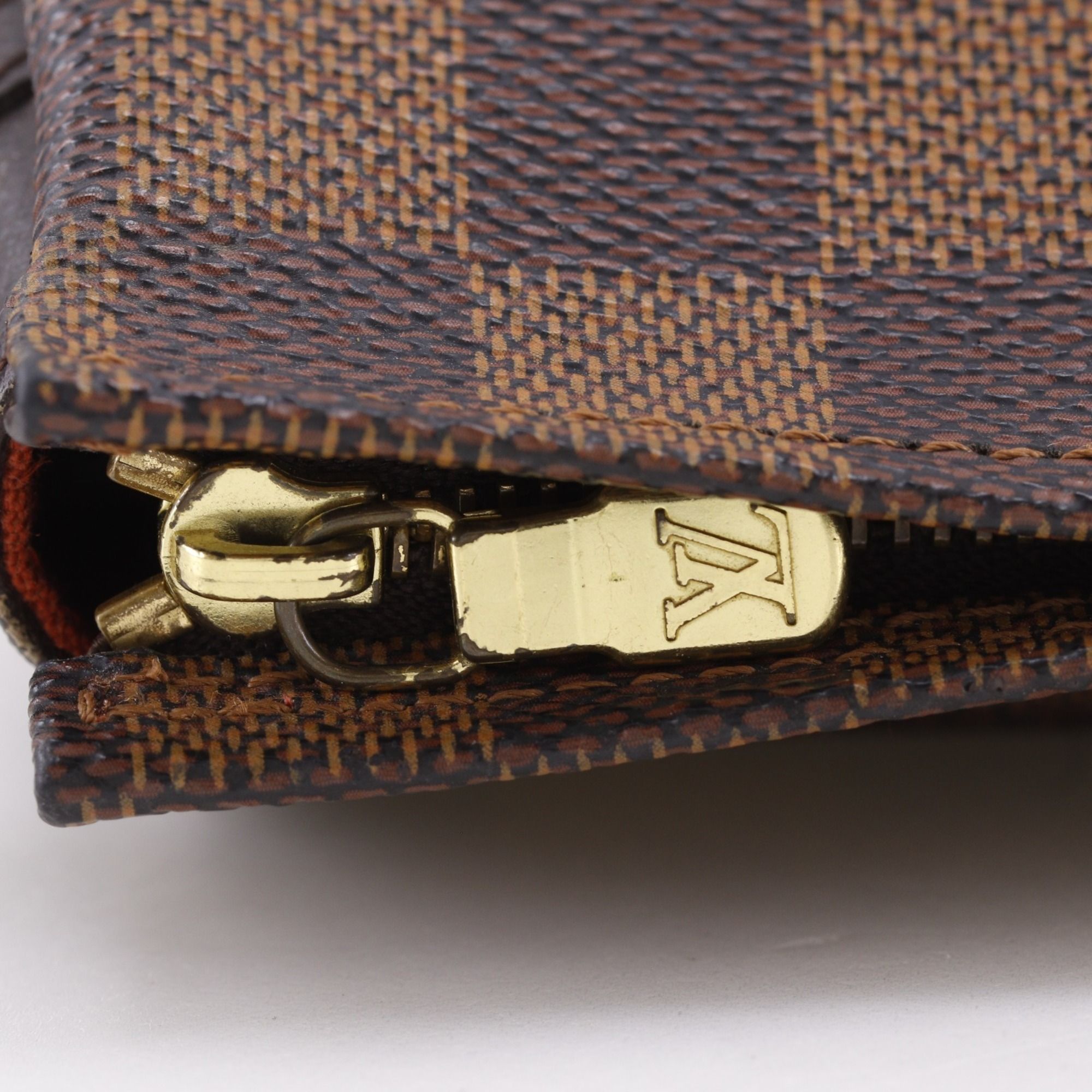 Damier Canvas Pouch (Pre-Owned) - Louis Vuitton - Modalova