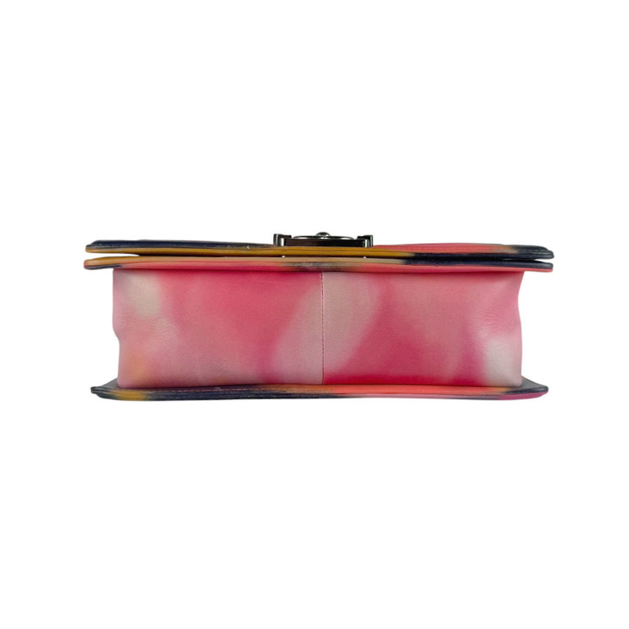 Leather Shoulder Bag (Pre-Owned) - Chanel - Modalova