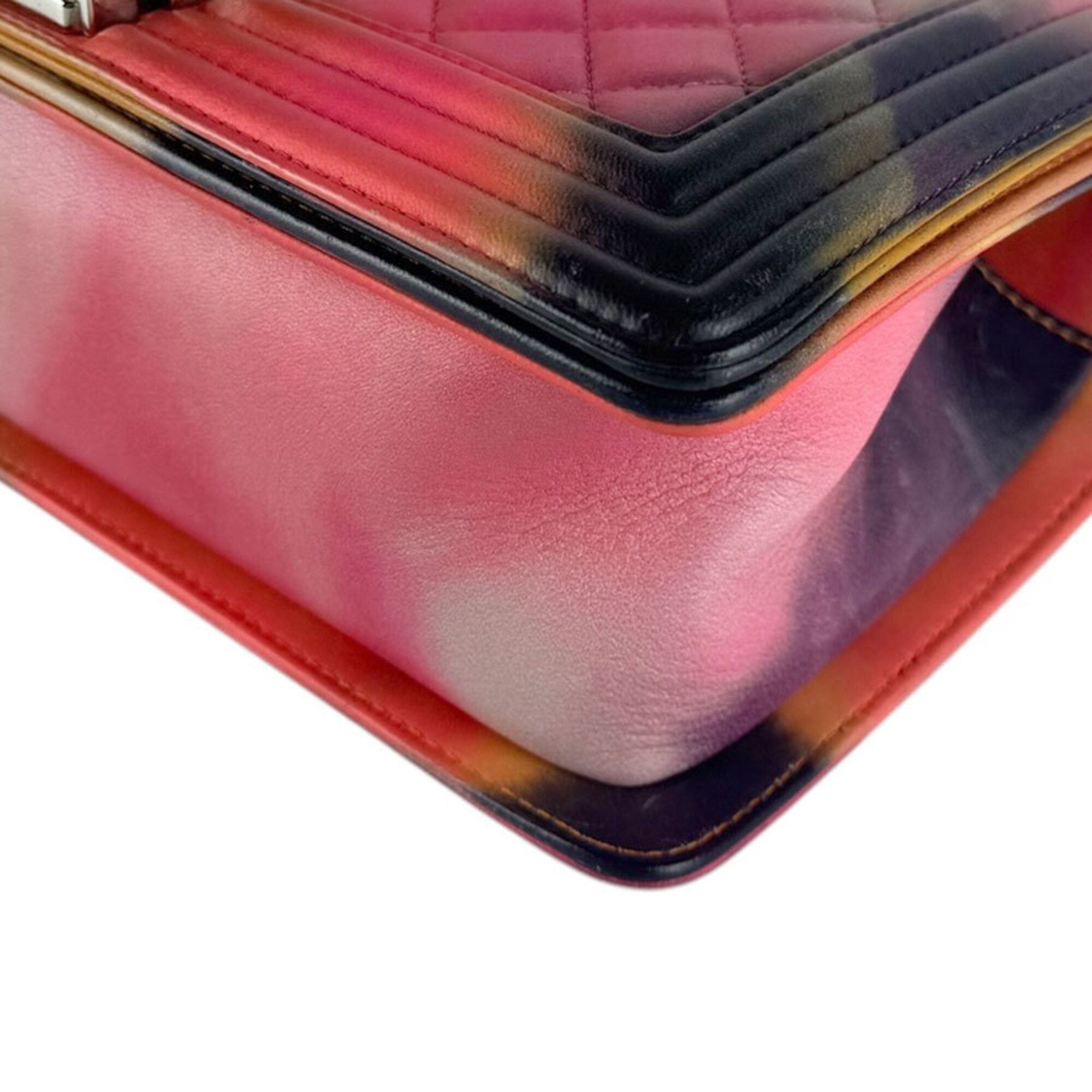 Leather Shoulder Bag (Pre-Owned) - Chanel - Modalova