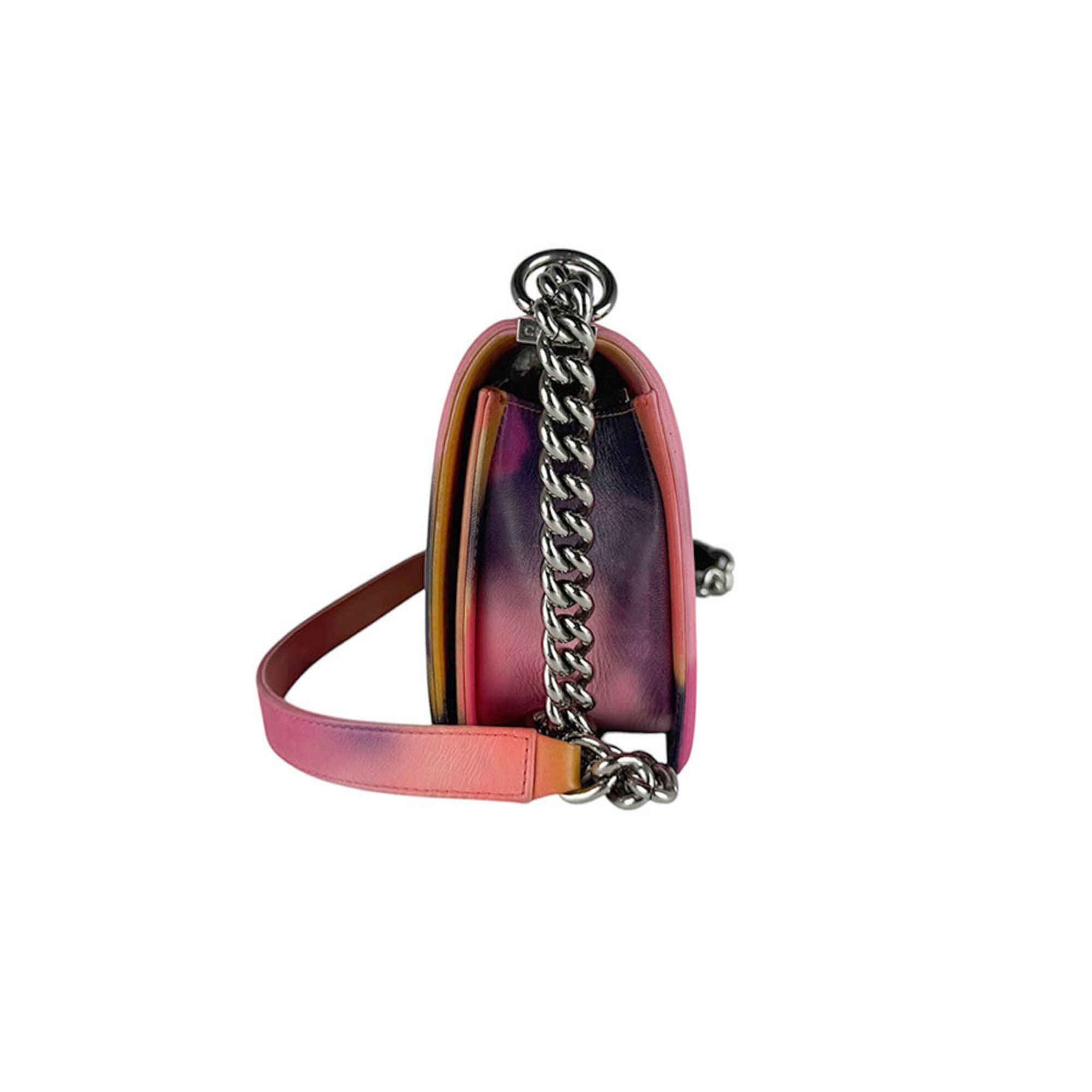 Leather Shoulder Bag (Pre-Owned) - Chanel - Modalova