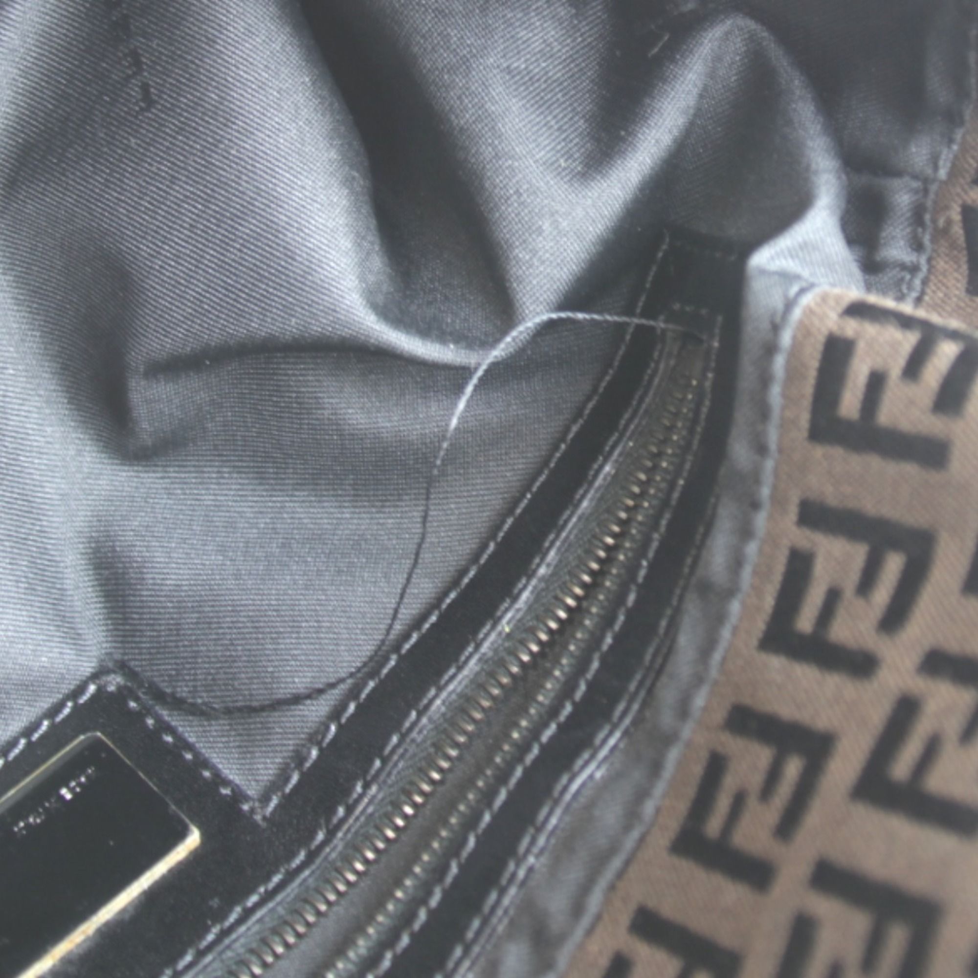 Zucchino Shoulder Bag (Pre-Owned) - Fendi - Modalova