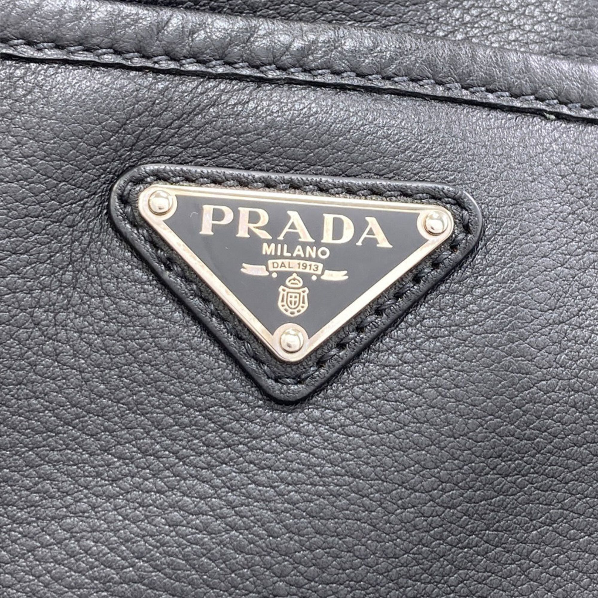 Leather Shoulder Bag (Pre-Owned) - Prada - Modalova