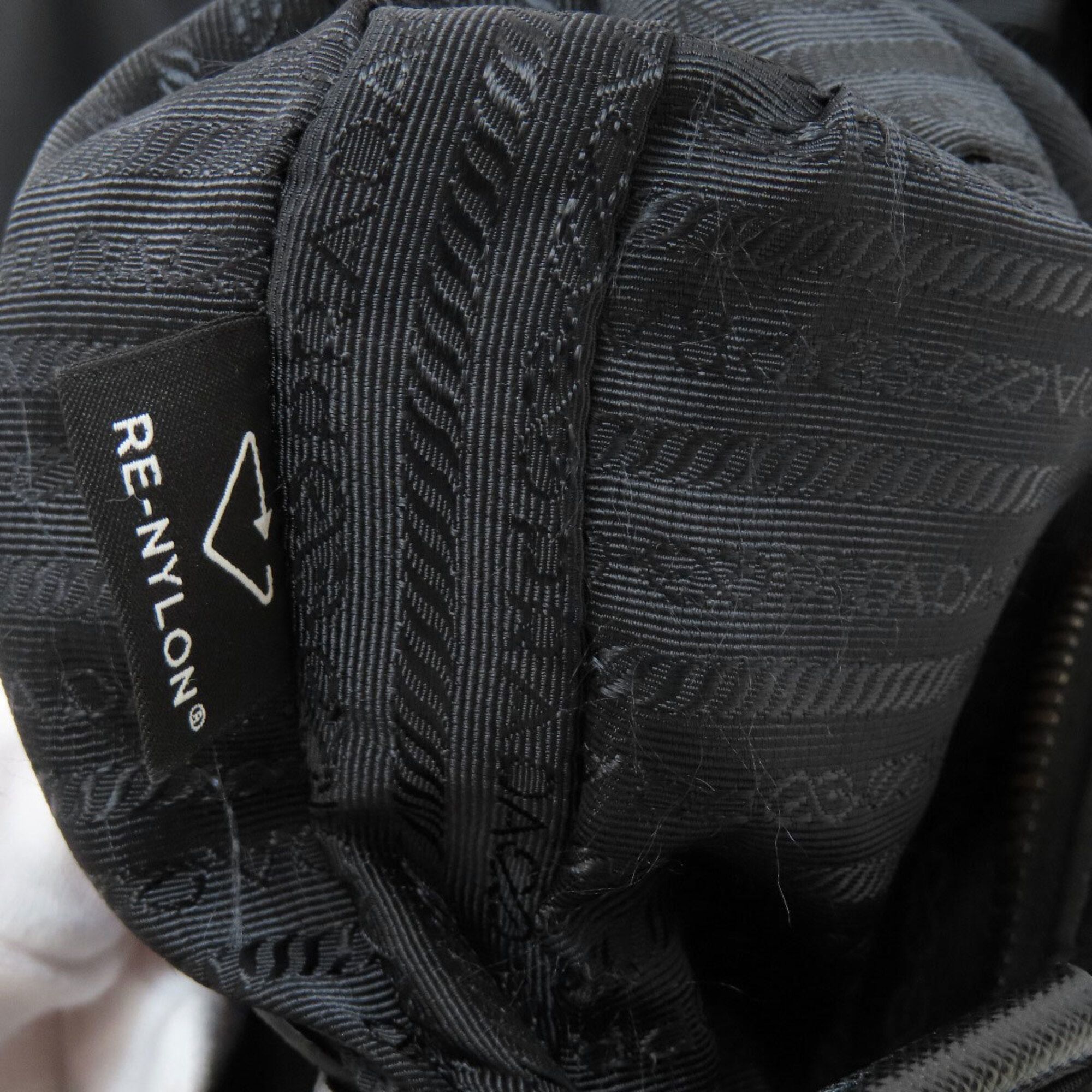 Nylon Shoulder Bag (Pre-Owned) - Prada - Modalova
