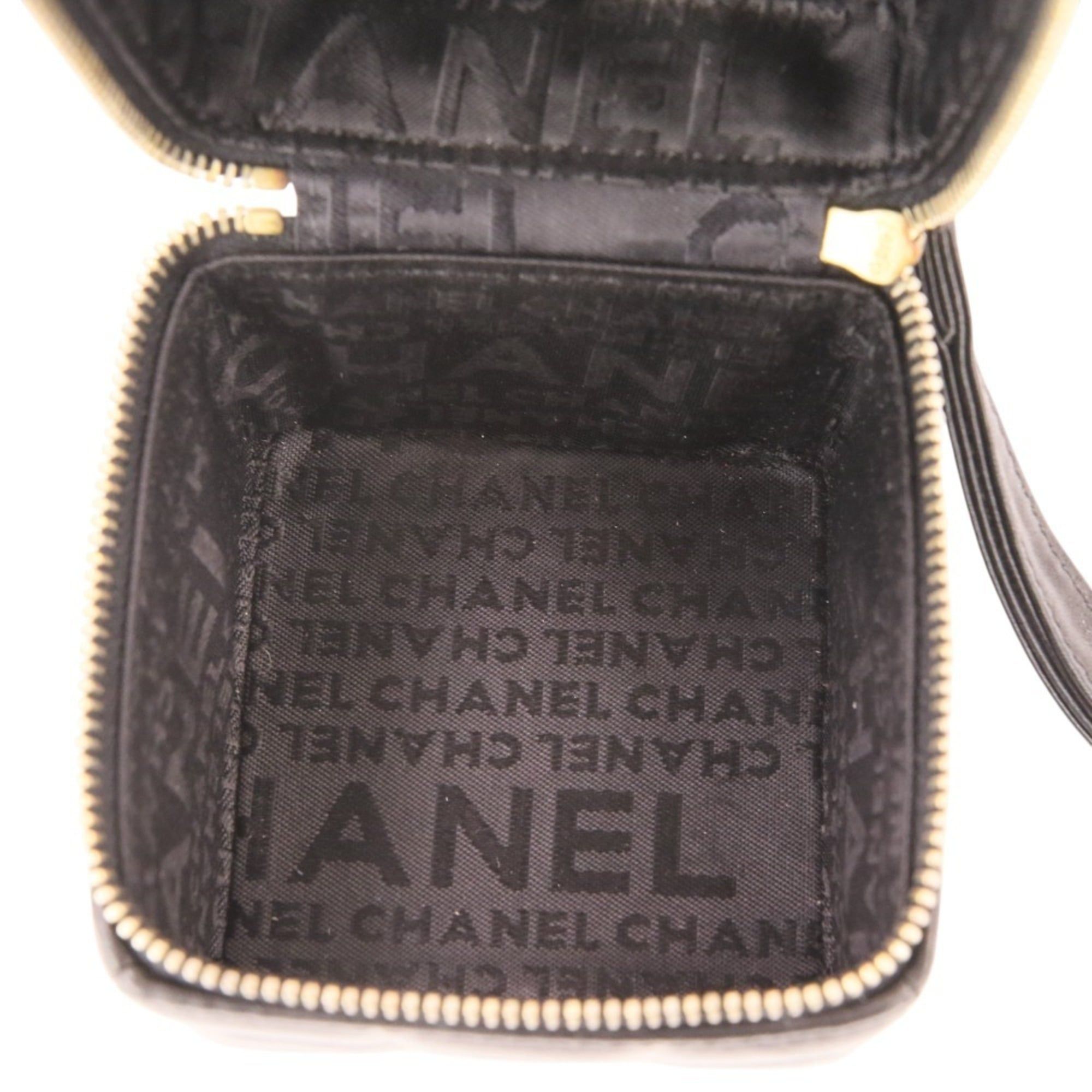 Leather Handbag Pouch (Pre-Owned) - Chanel - Modalova