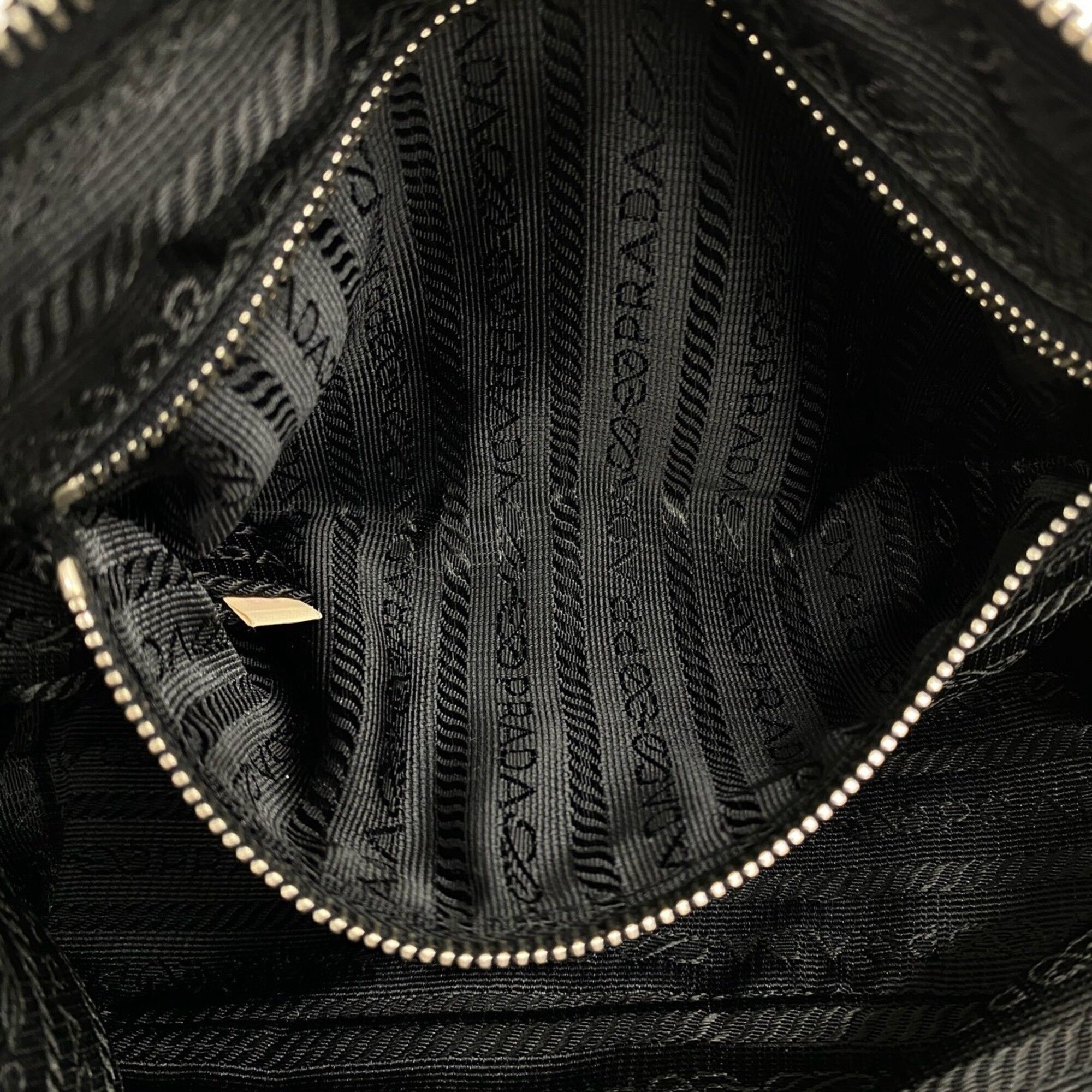 Nylon Leather Handbag Shoulder Bag (Pre-Owned) - Prada - Modalova