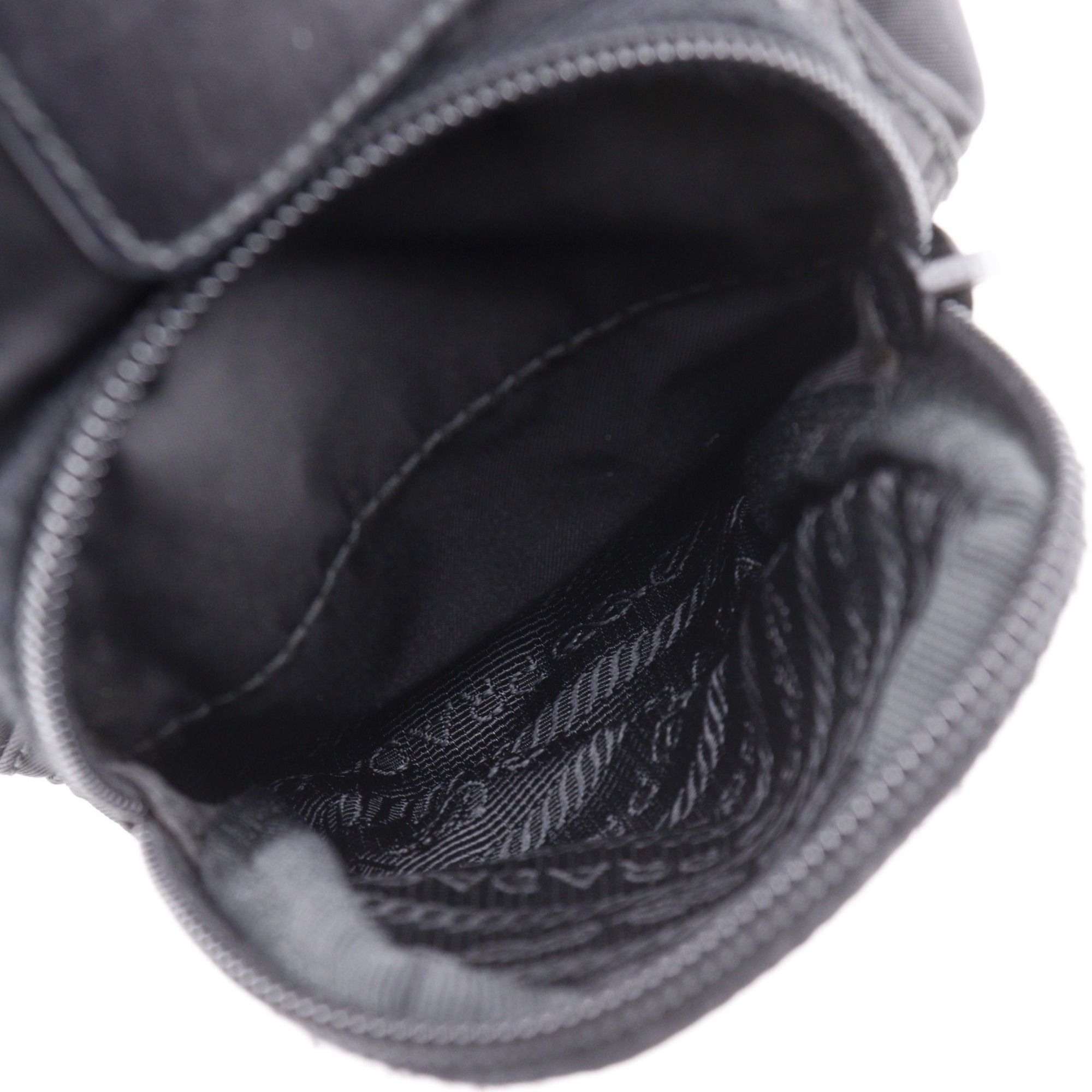 Nylon Shoulder Bag (Pre-Owned) - Prada - Modalova