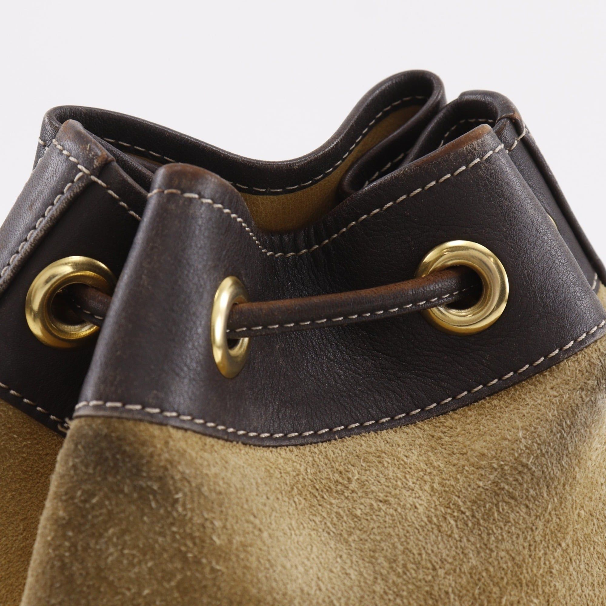 Suede Leather Shoulder Bag (Pre-Owned) - Loewe - Modalova