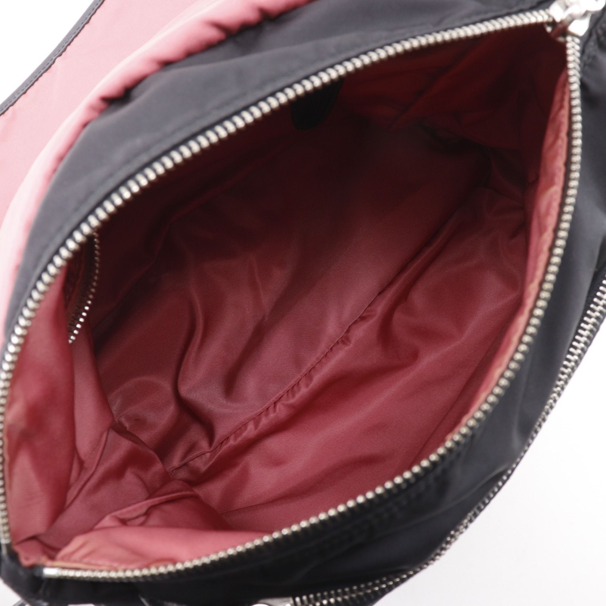 Nylon Shoulder Bag (Pre-Owned) - Prada - Modalova