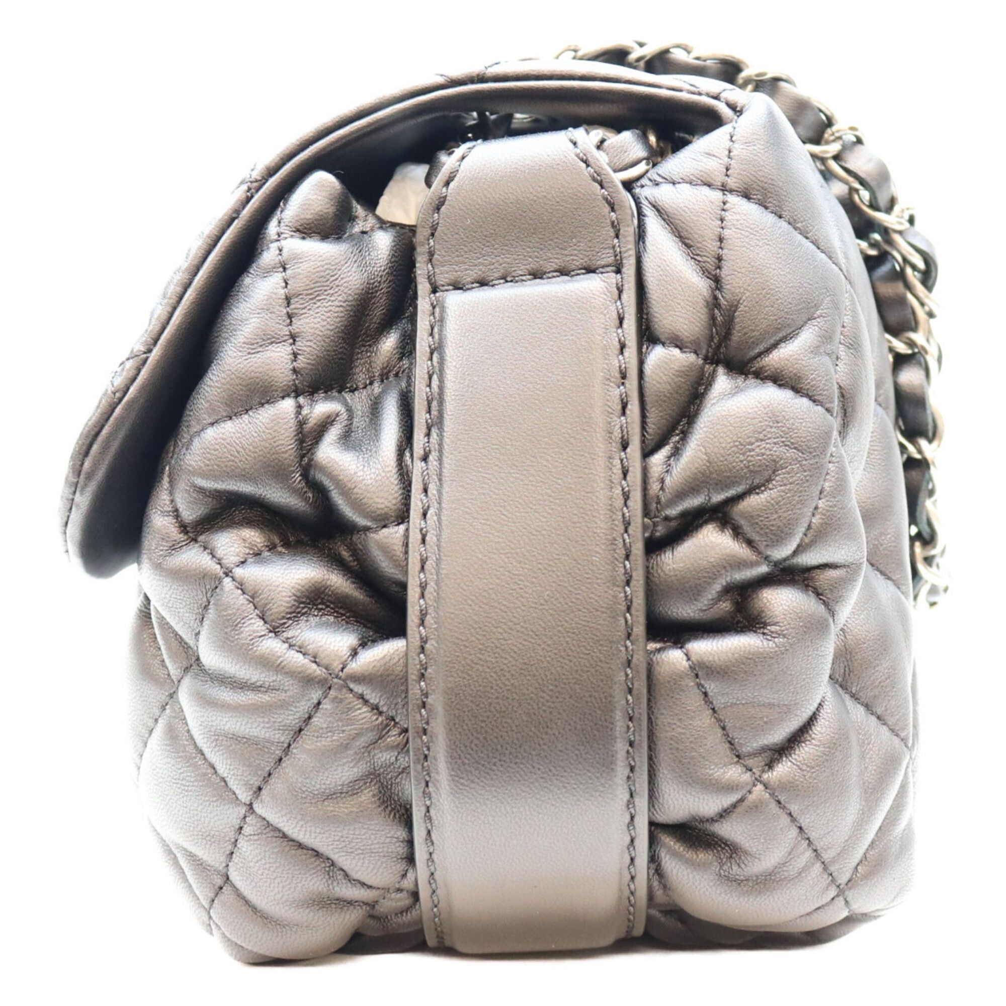 Leather Shoulder Bag (Pre-Owned) - Chanel - Modalova