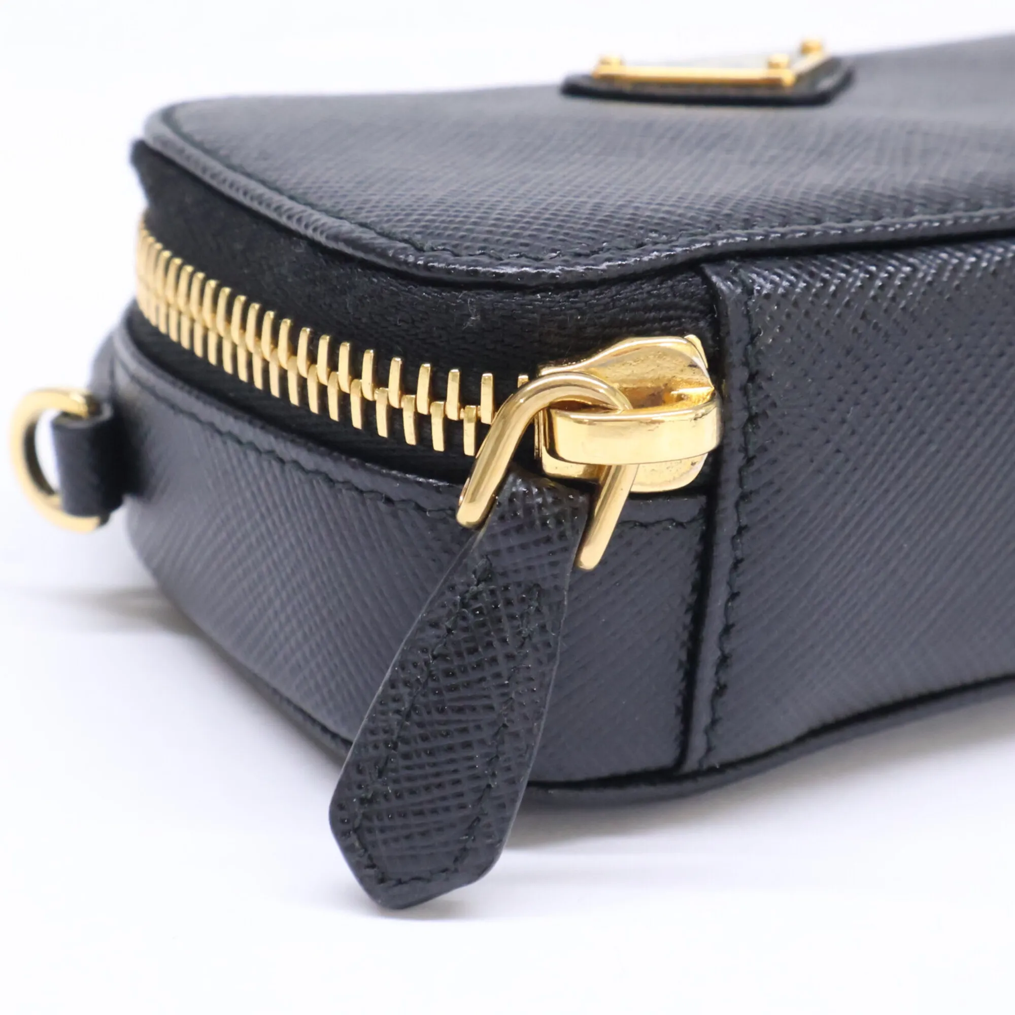Leather Shoulder Bag (Pre-Owned) - Prada - Modalova