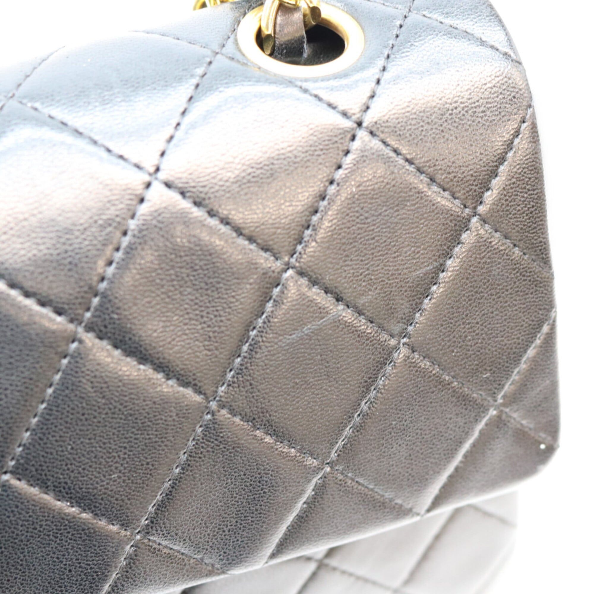 Leather Shoulder Bag (Pre-Owned) - Chanel - Modalova