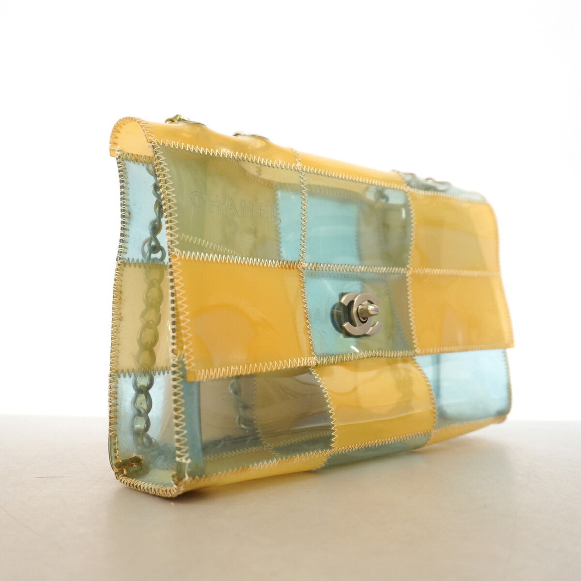 Vinyl Shoulder Bag (Pre-Owned) - Chanel - Modalova