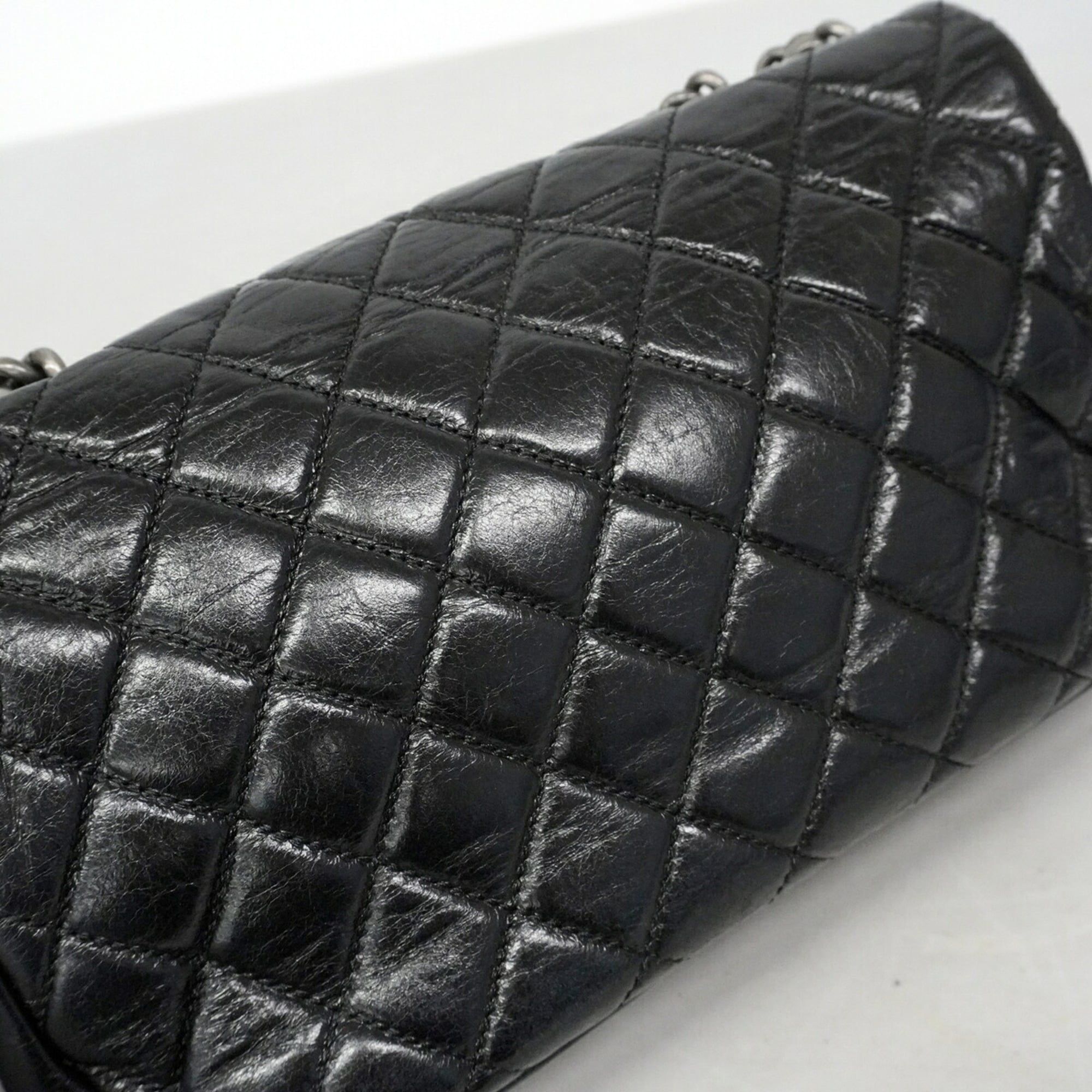 Leather Shoulder Bag (Pre-Owned) - Chanel - Modalova