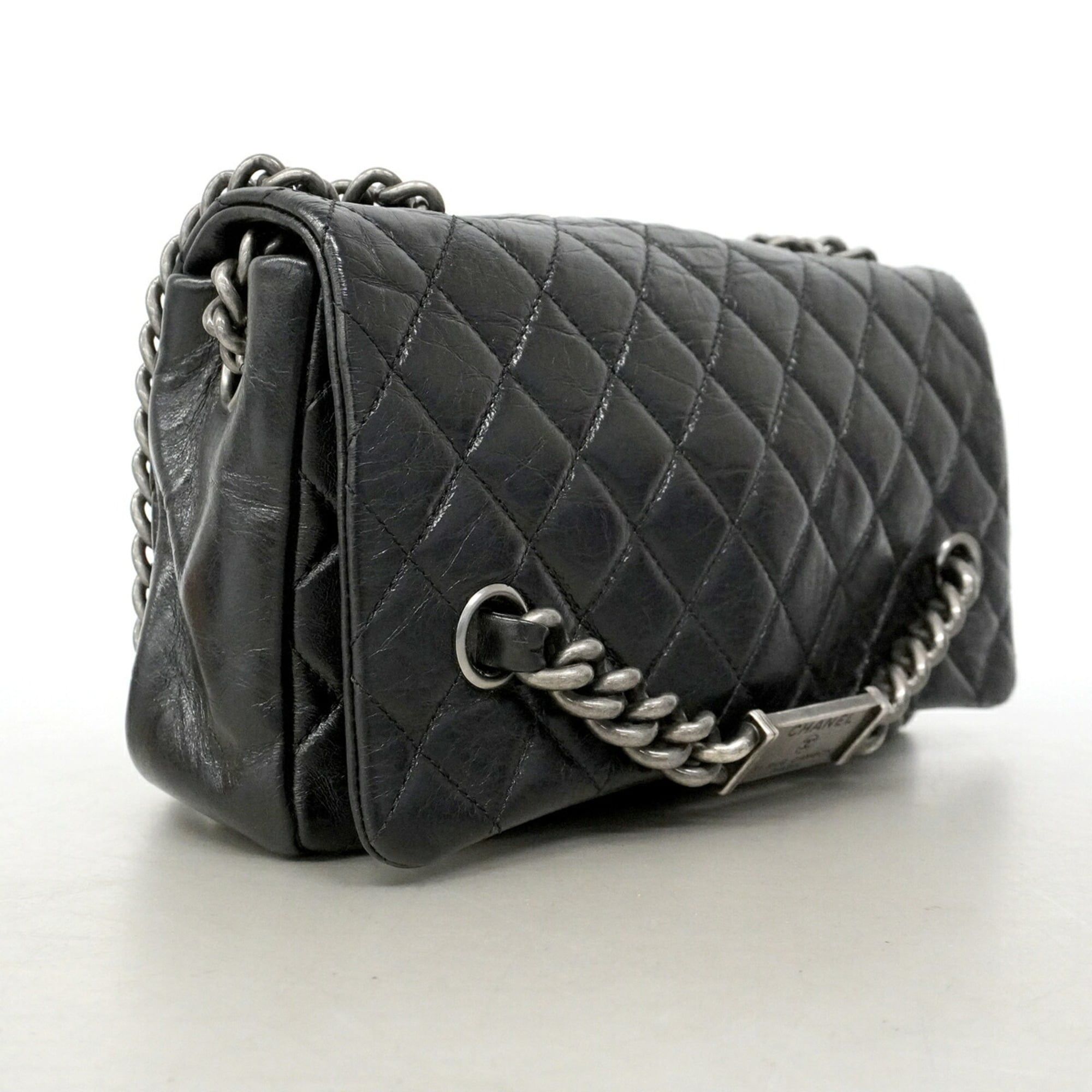 Leather Shoulder Bag (Pre-Owned) - Chanel - Modalova