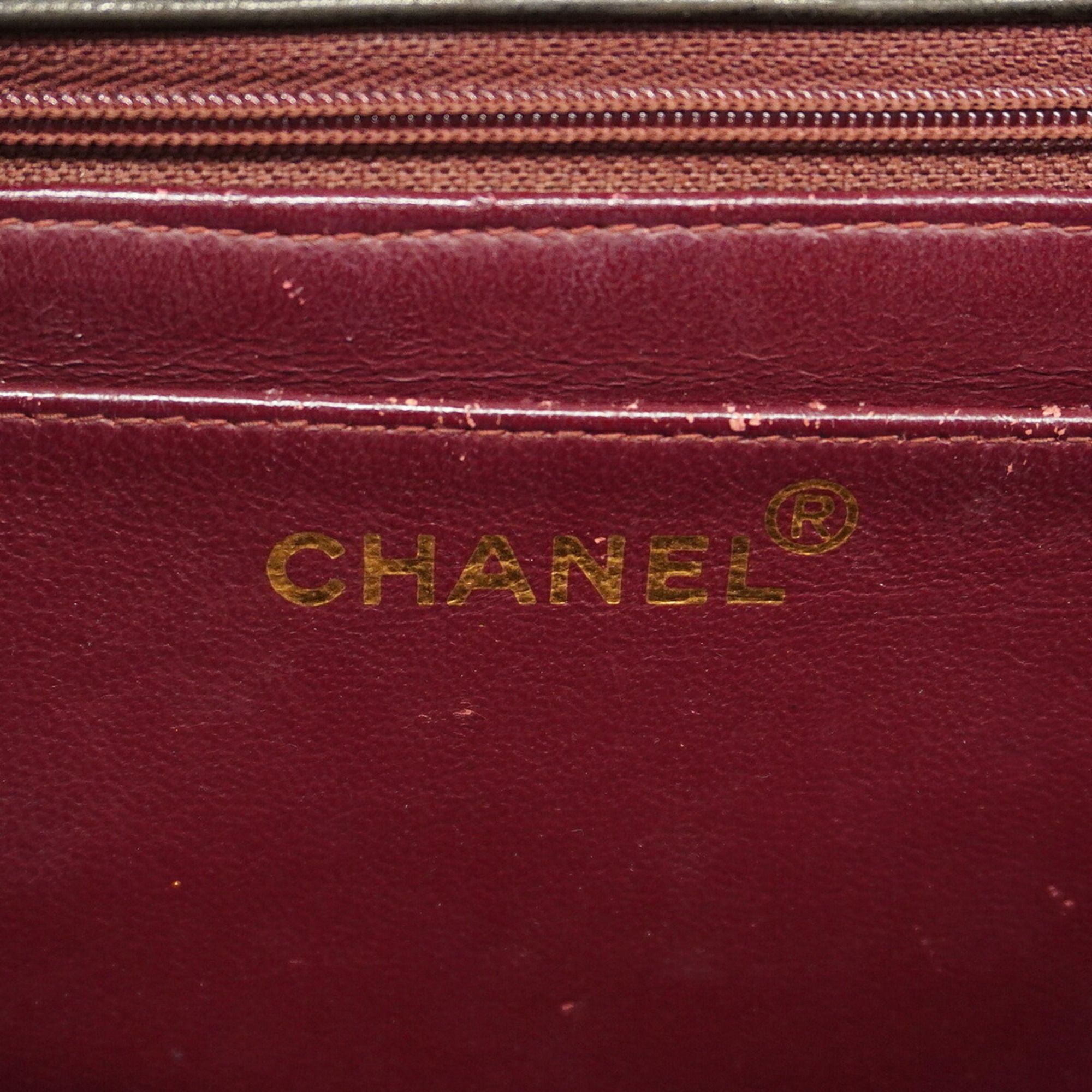 Leather Shoulder Bag (Pre-Owned) - Chanel - Modalova