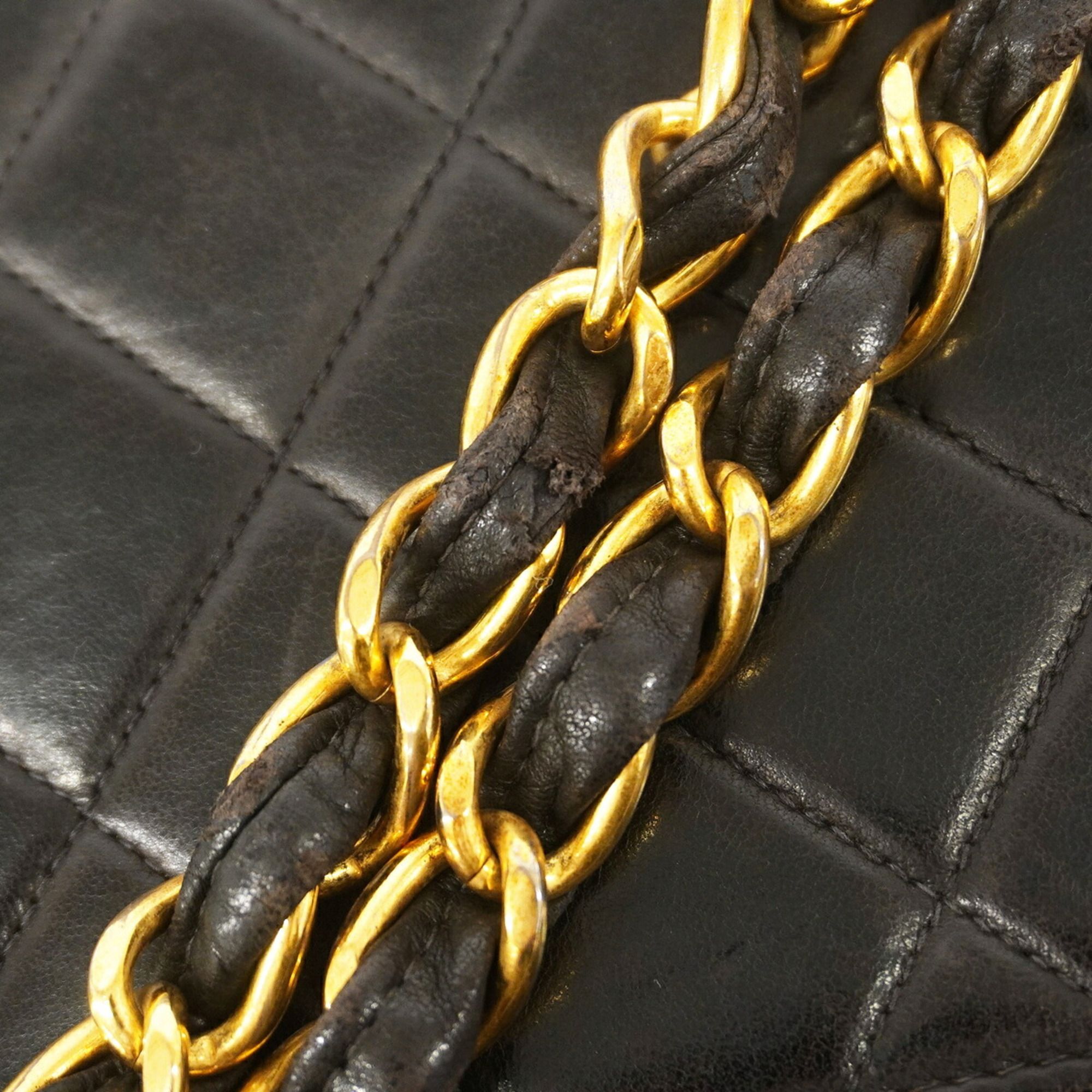 Leather Shoulder Bag (Pre-Owned) - Chanel - Modalova