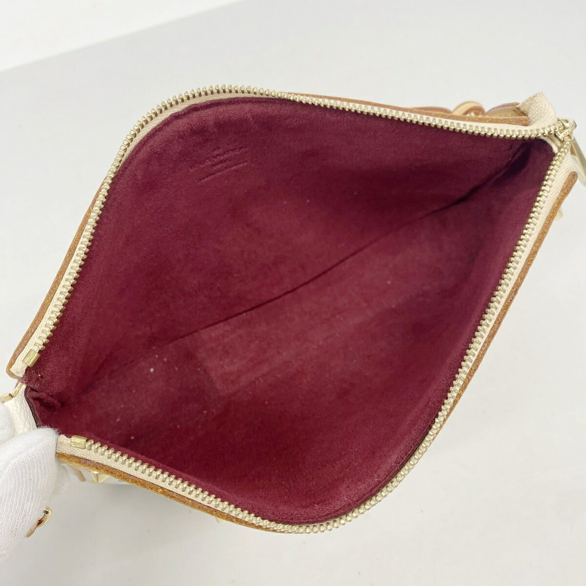 Pouch (Pre-Owned) - Louis Vuitton - Modalova