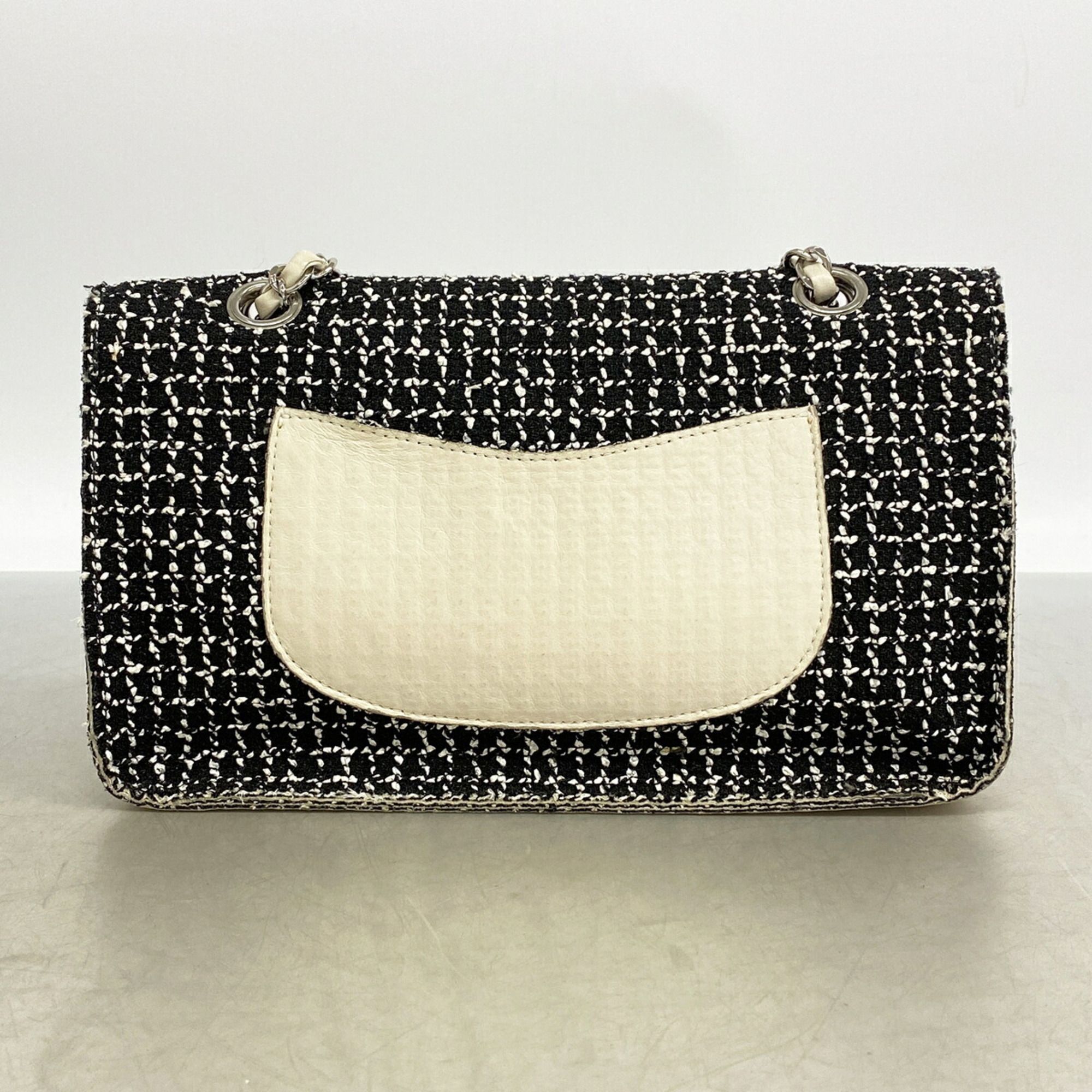 Tweed Shoulder Bag (Pre-Owned) - Chanel - Modalova