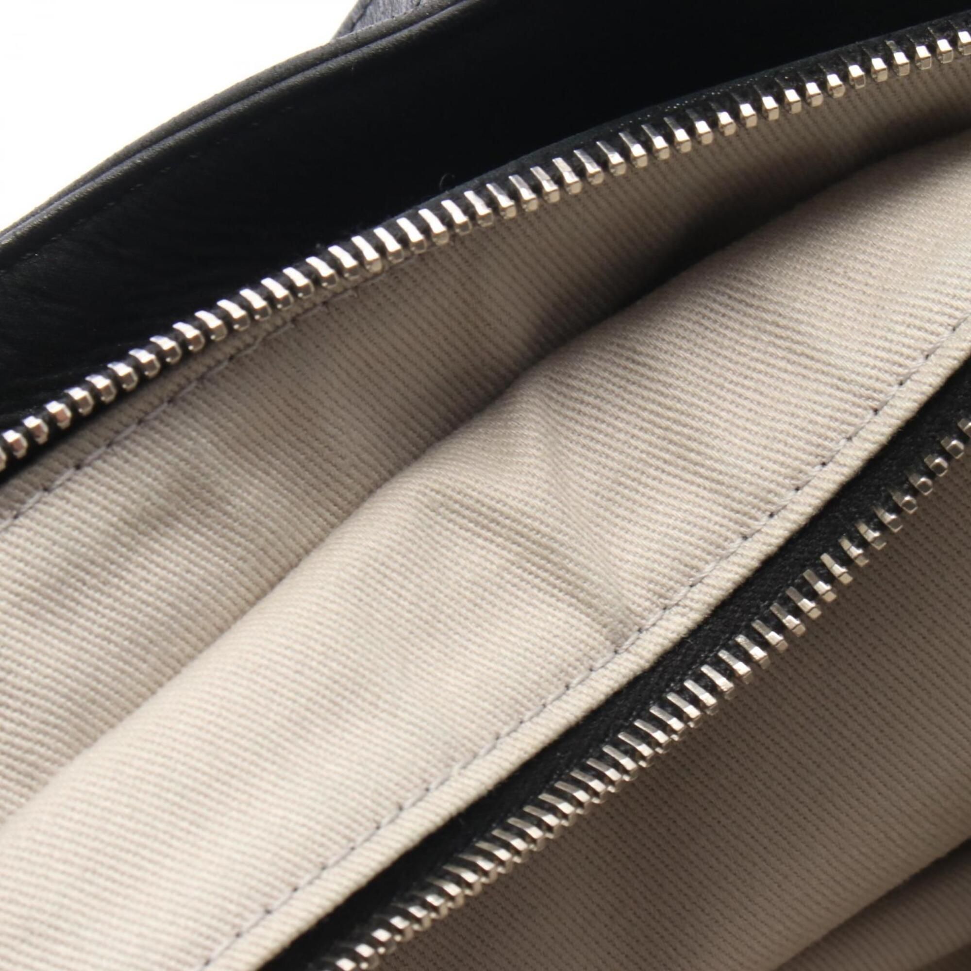 Leather Handbag Shoulder Bag (Pre-Owned) - Chanel - Modalova