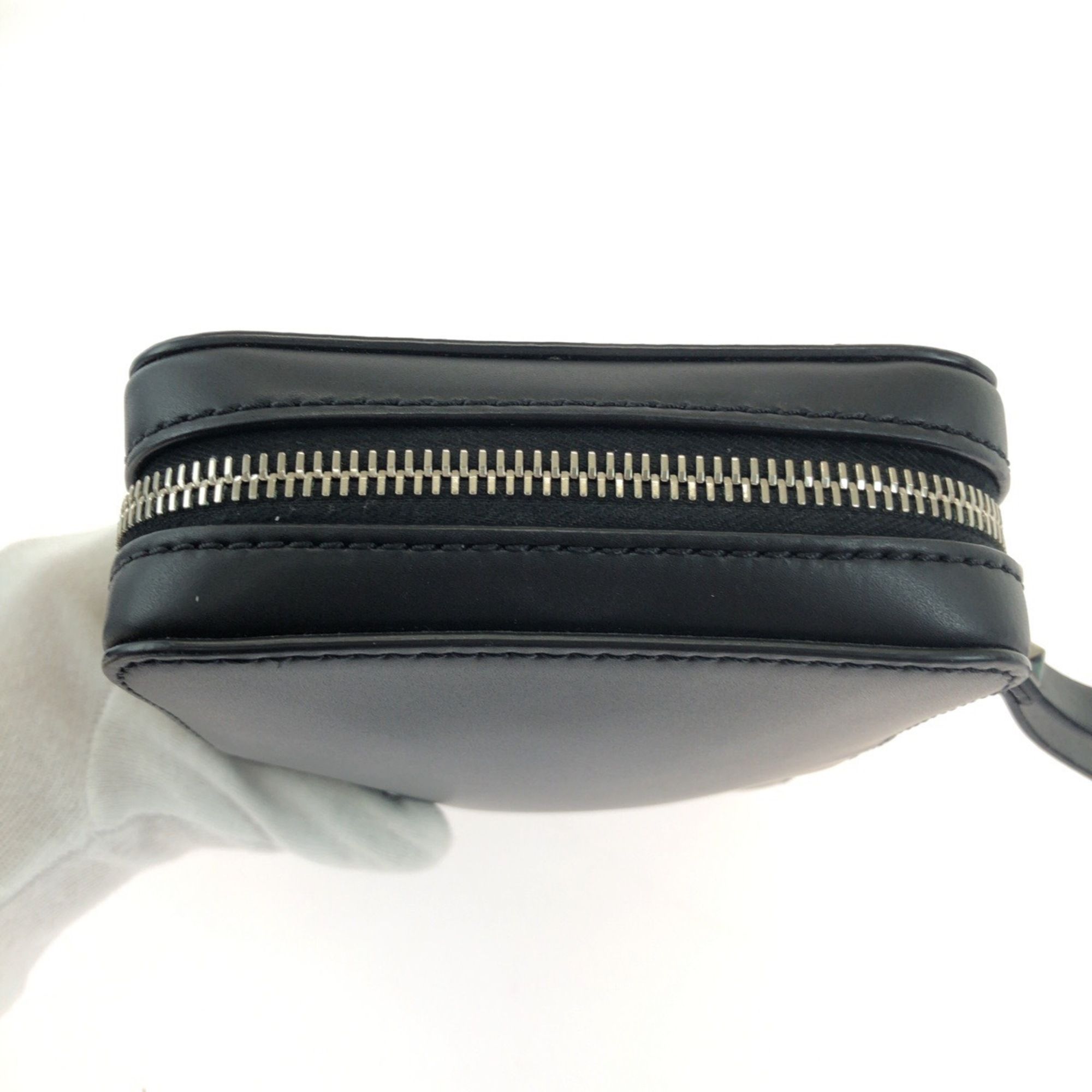 Leather Pochette Shoulder Bag (Pre-Owned) - Valentino - Modalova