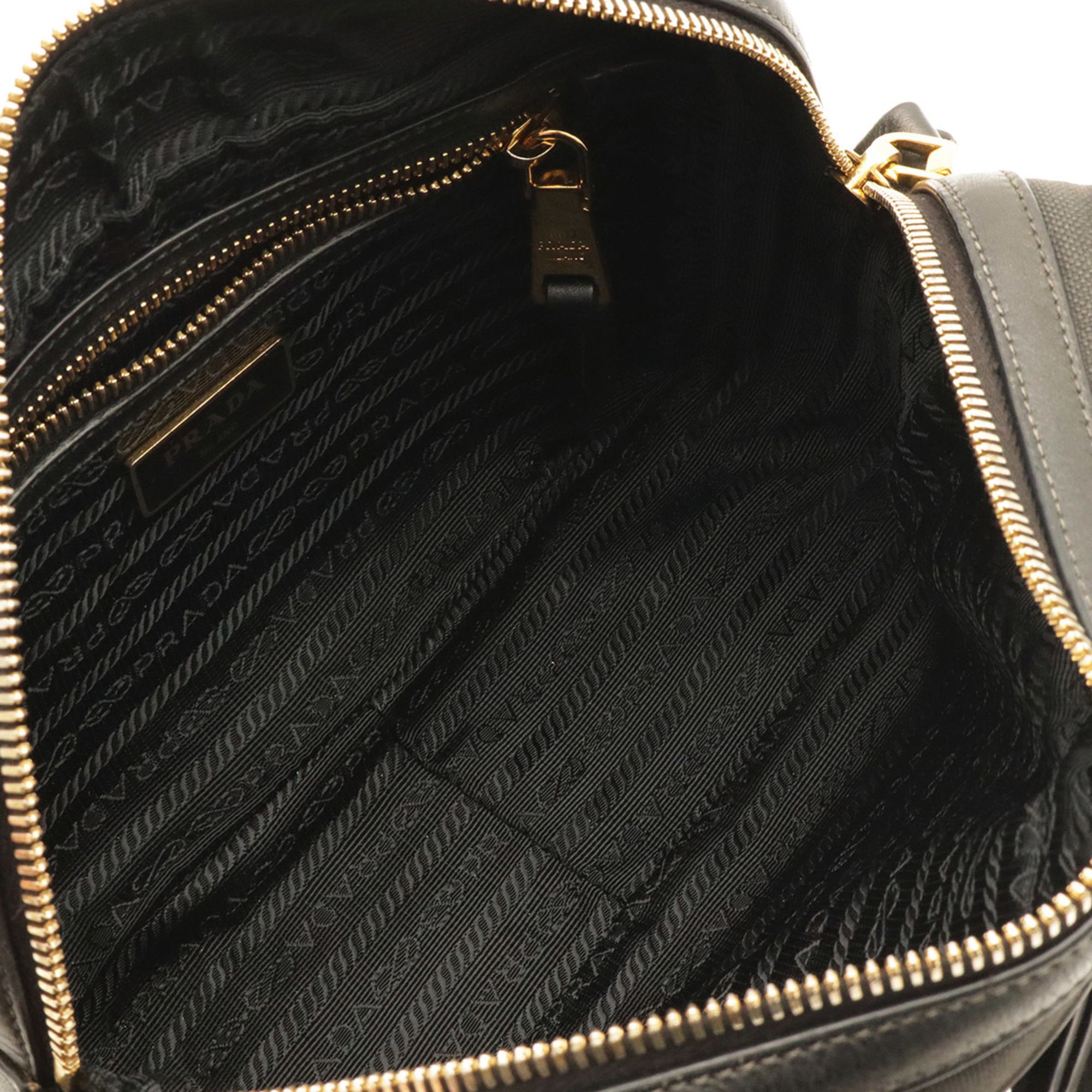 Bow Pochette Shoulder Bag (Pre-Owned) - Prada - Modalova