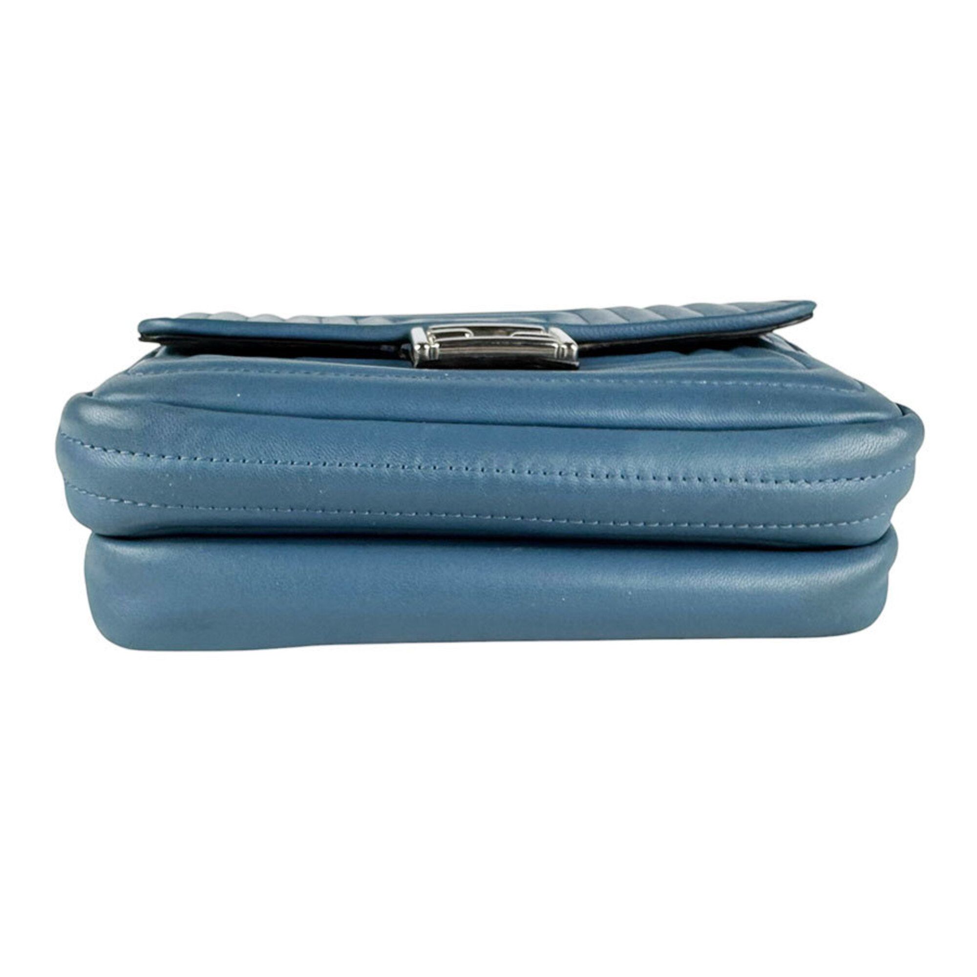 Leather Shoulder Bag (Pre-Owned) - Fendi - Modalova