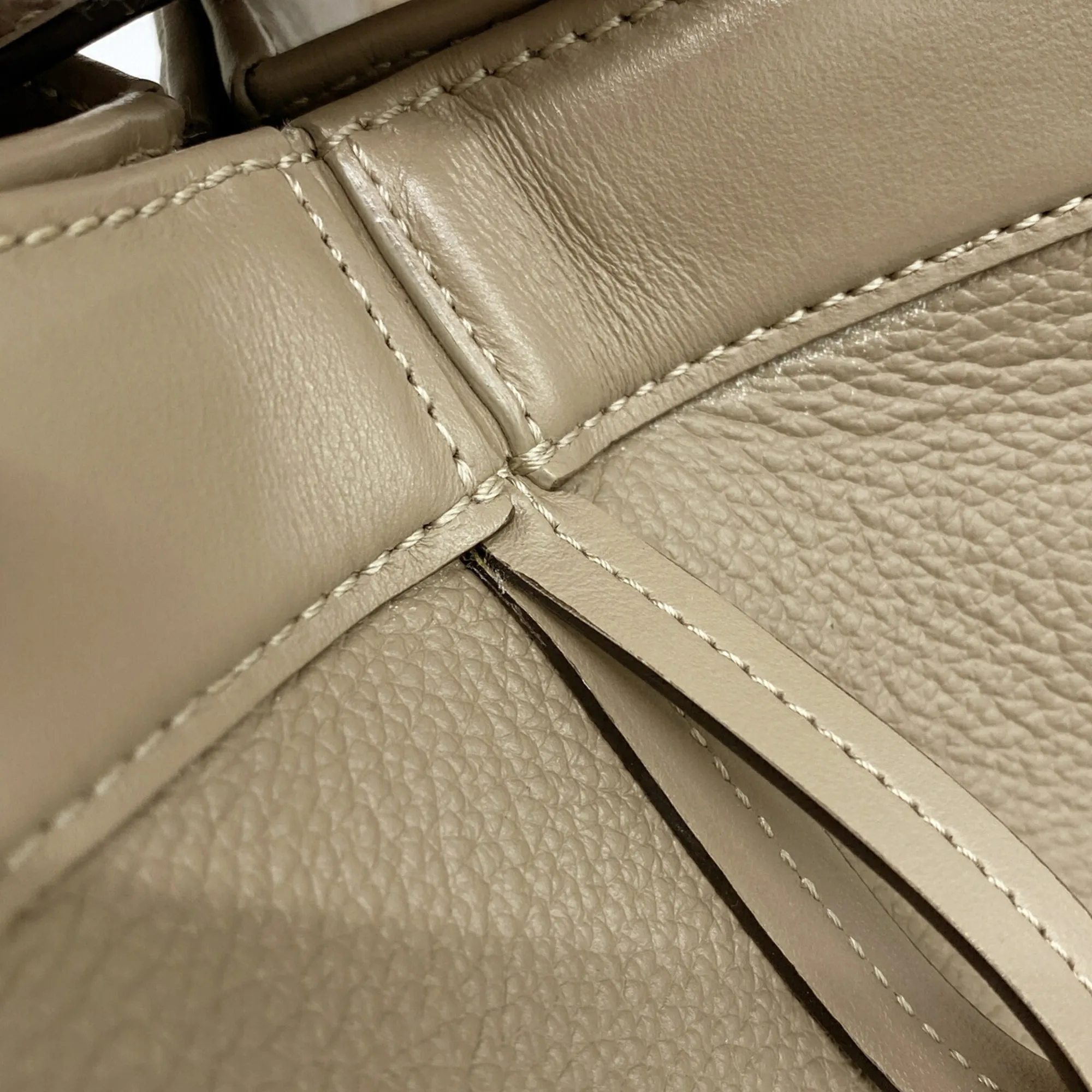 Leather Shoulder Bag (Pre-Owned) - Fendi - Modalova
