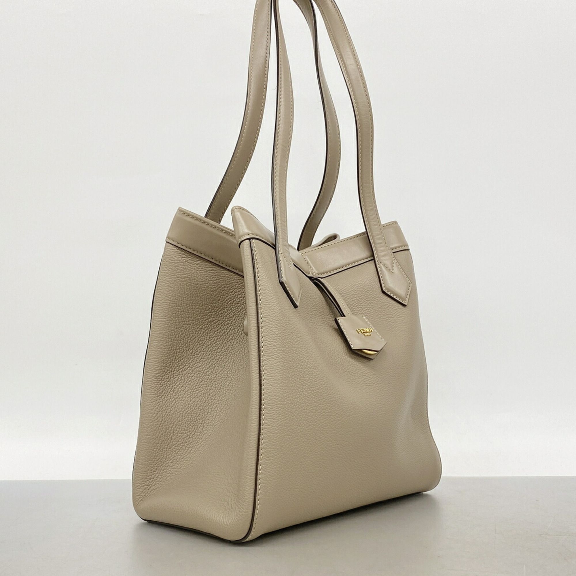 Leather Shoulder Bag (Pre-Owned) - Fendi - Modalova