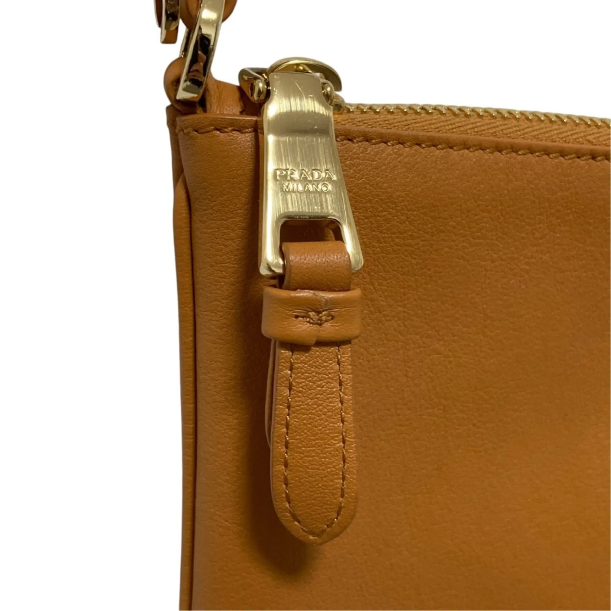 Leather Handbag Pouch Shoulder Bag (Pre-Owned) - Prada - Modalova