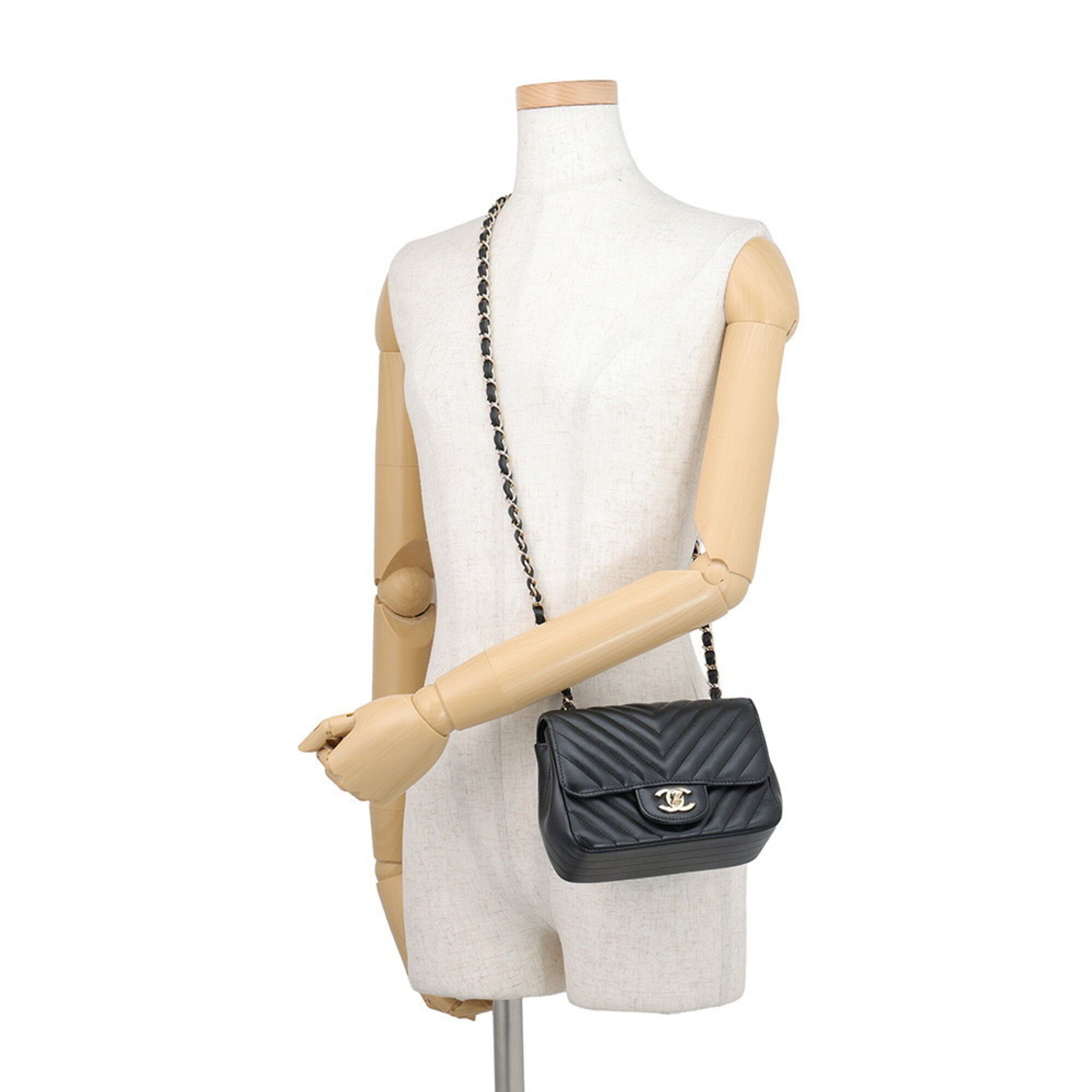 Leather Handbag Shoulder Bag (Pre-Owned) - Chanel - Modalova