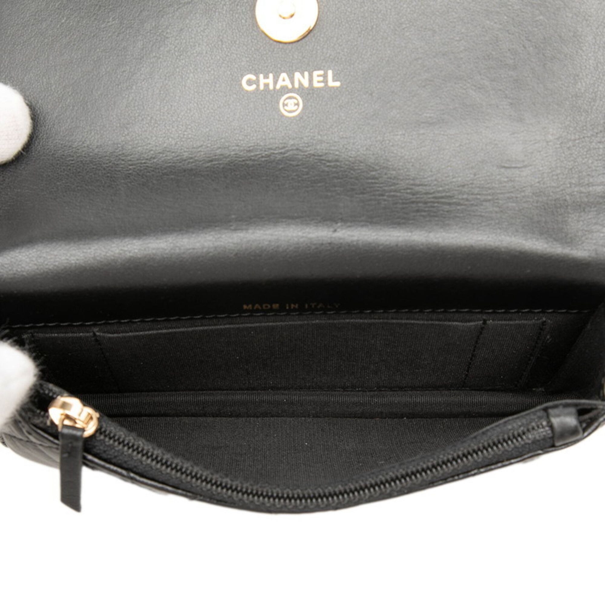 Leather Artificial Pearl Shoulder Bag (Pre-Owned) - Chanel - Modalova