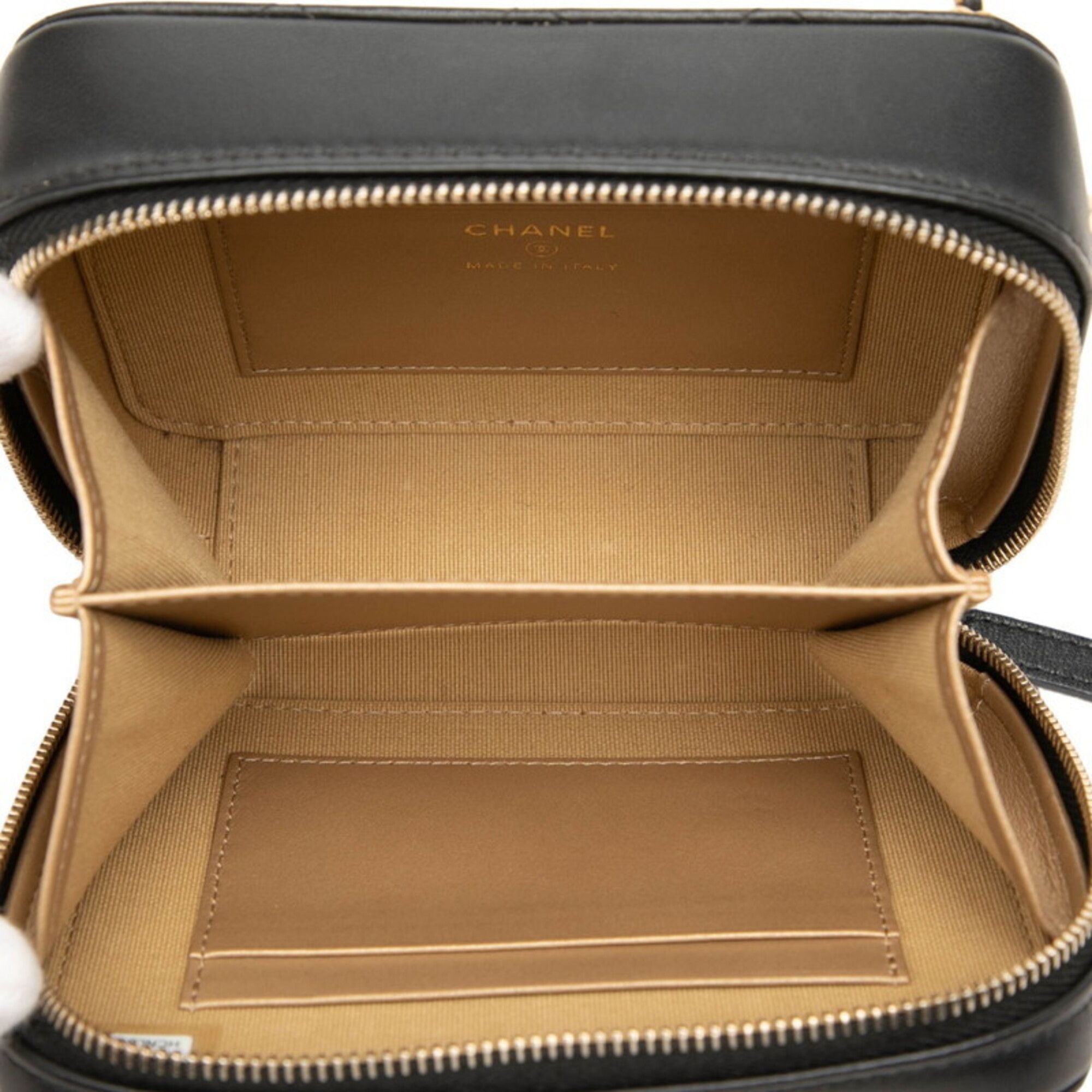 Leather Shoulder Bag (Pre-Owned) - Chanel - Modalova